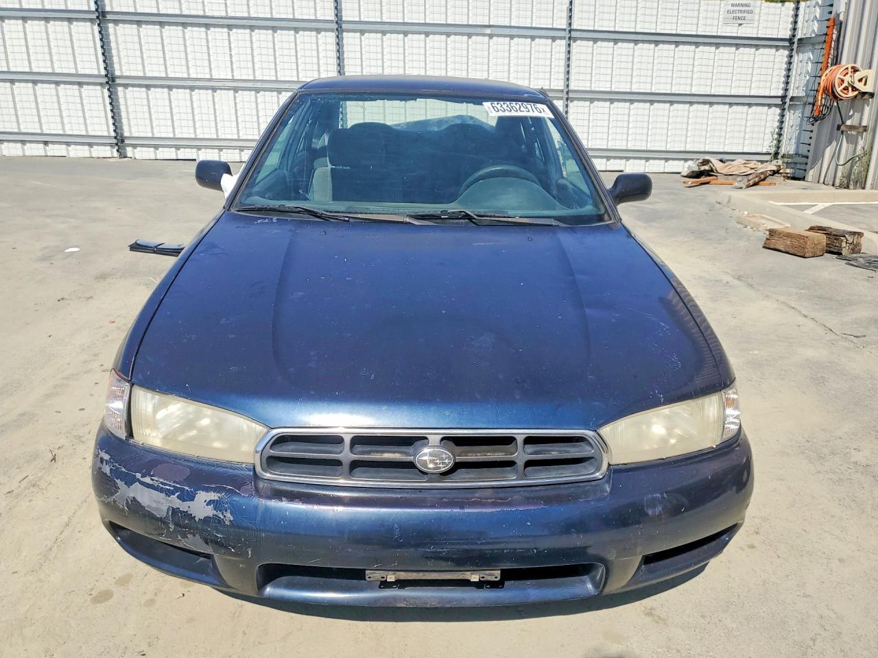1998 Subaru Legacy L Blue vin: 4S3BD4352W7211549
