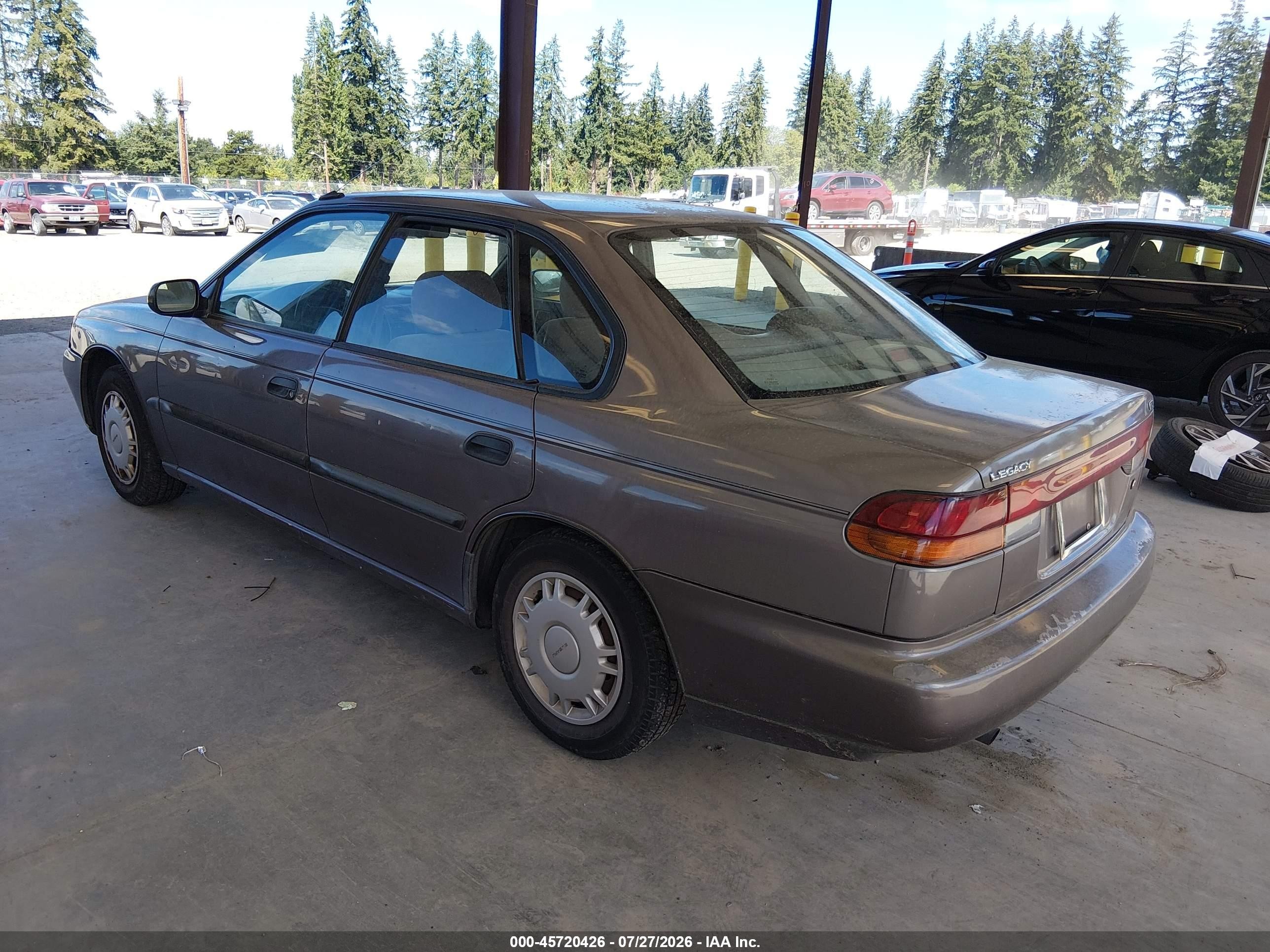 1995 Subaru Legacy L Maroon vin: 4S3BD6352S7221861