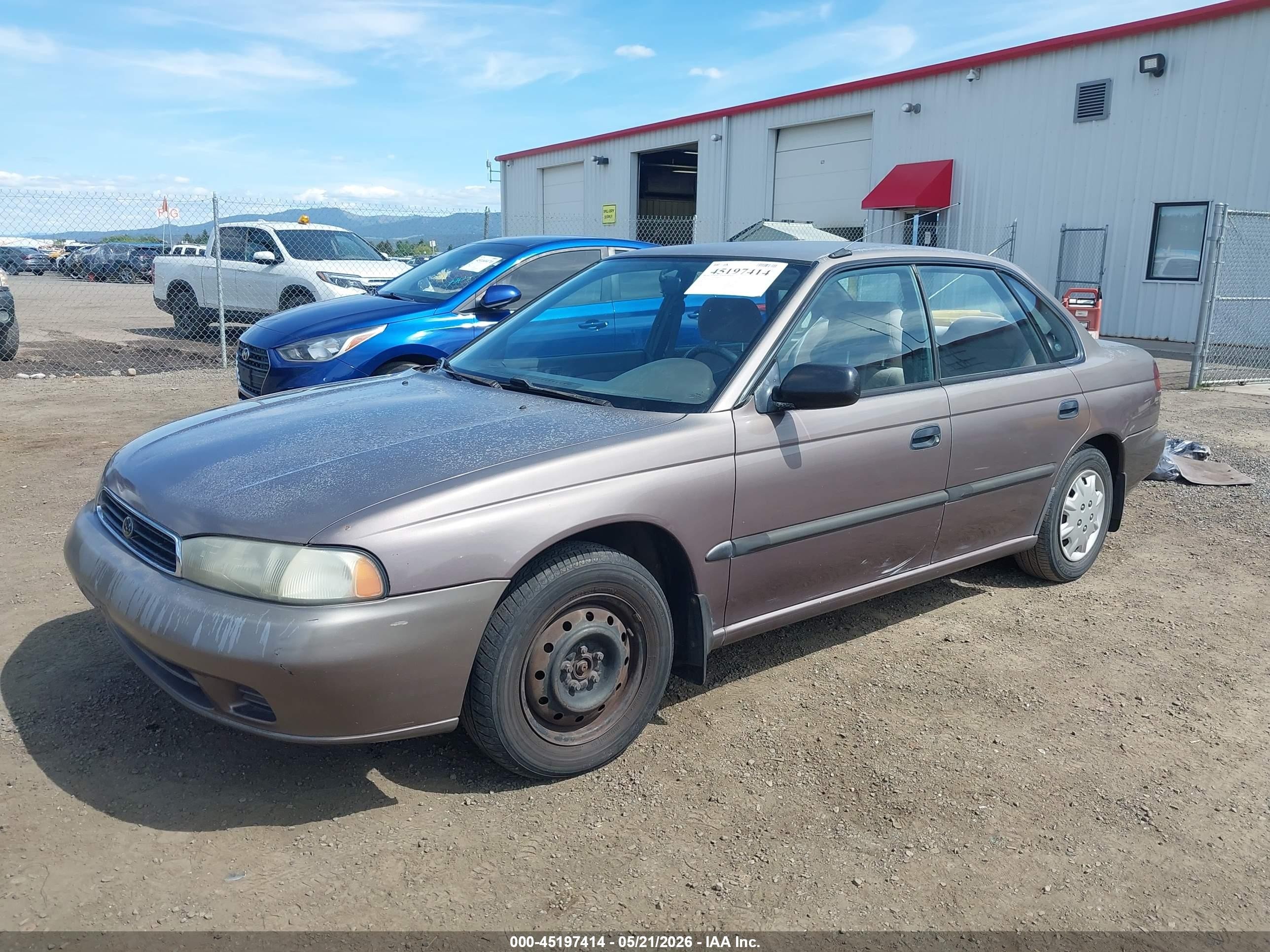 1995 Subaru Legacy L Коричневый vin: 4S3BD6354S7221859