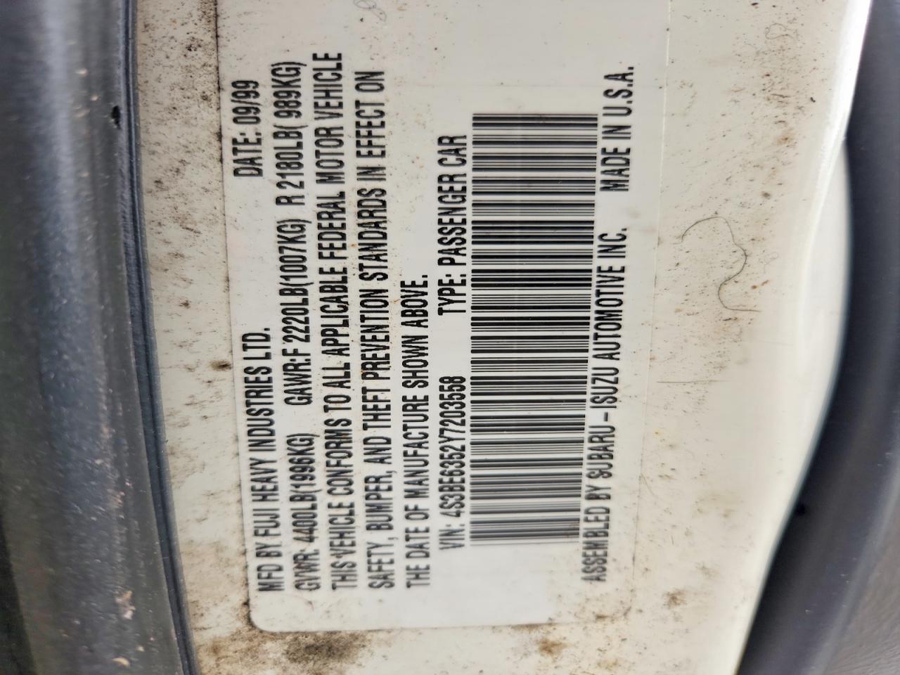 2000 Subaru Legacy L White vin: 4S3BE6352Y7203558