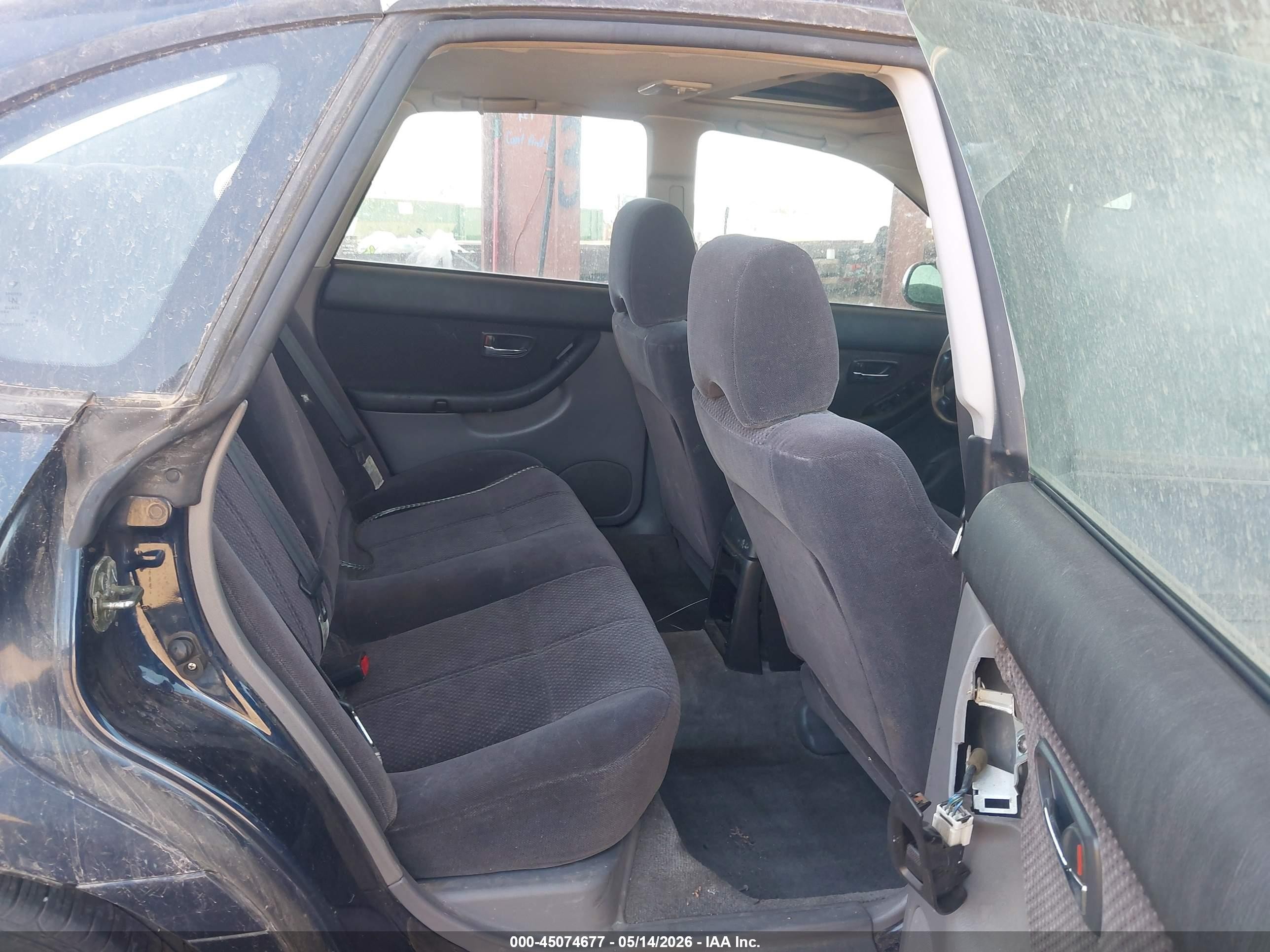 2003 Subaru Legacy L/l W/special Edition Package Blue vin: 4S3BE635437204560