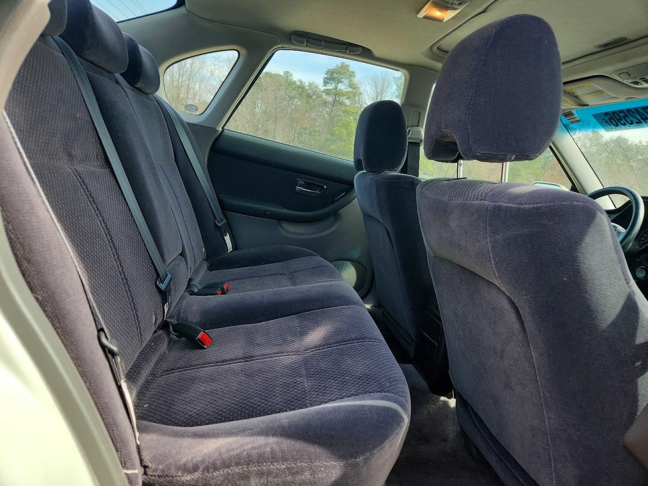 2003 Subaru Legacy L Белый vin: 4S3BE635837211236