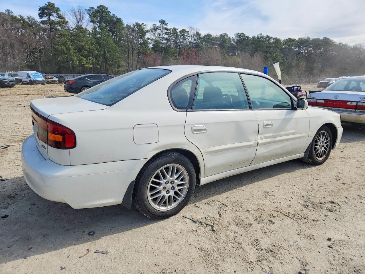 2003 Subaru Legacy L Белый vin: 4S3BE635837211236