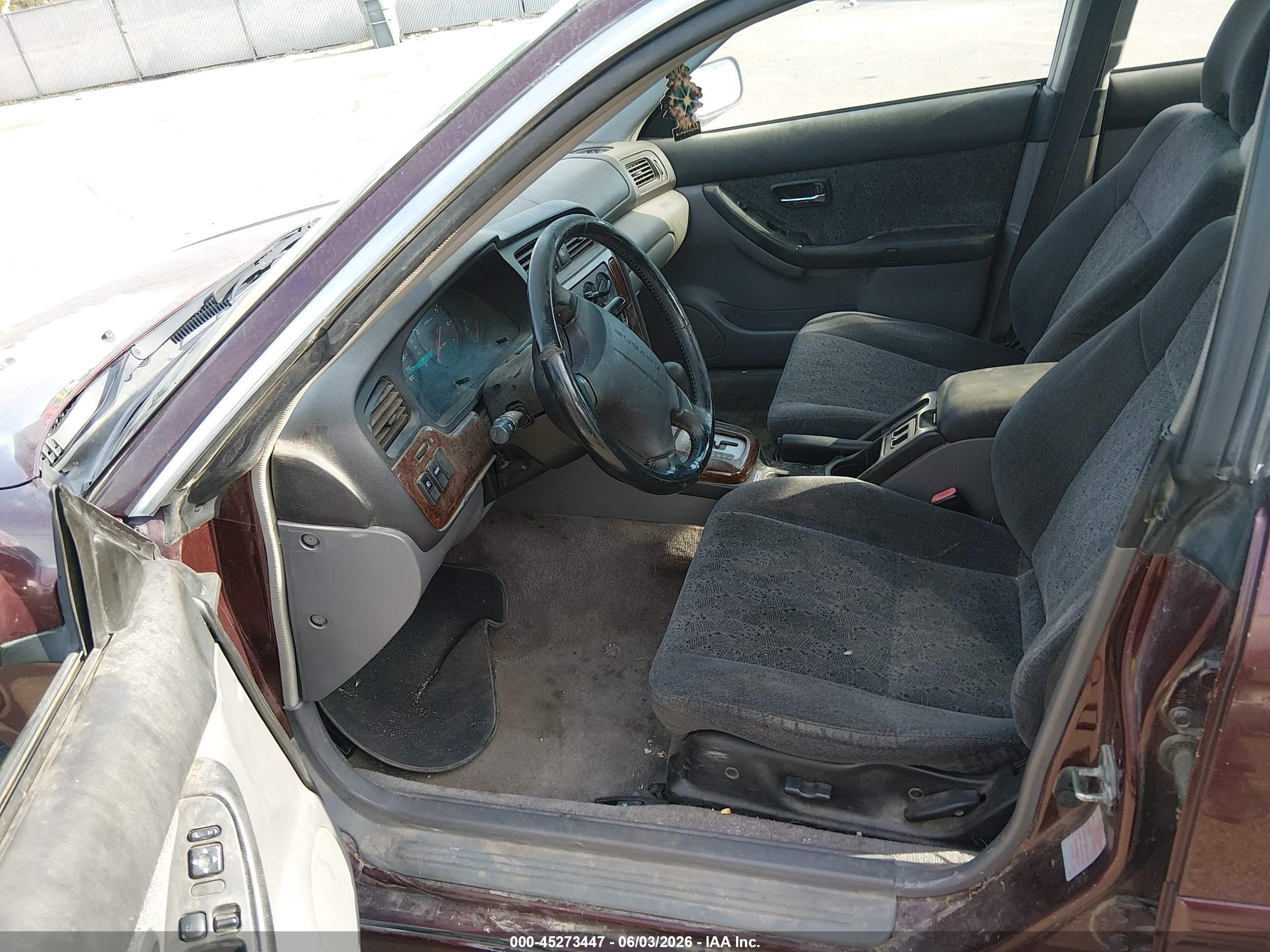 2001 Subaru Legacy Gt Maroon vin: 4S3BE645617203132