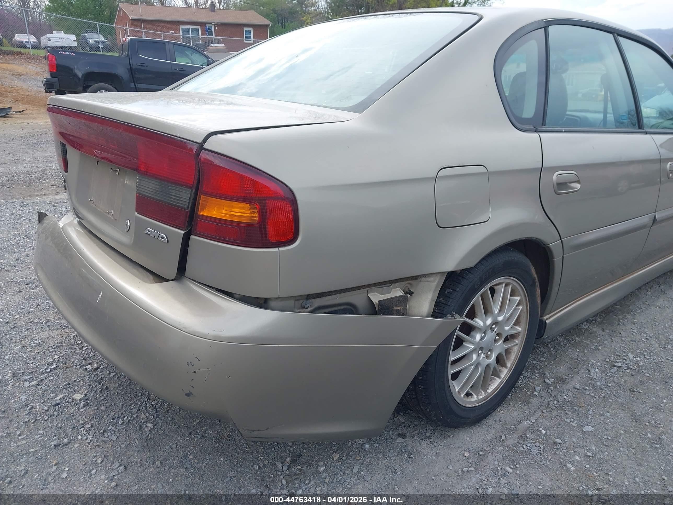 2000 Subaru Legacy Gt Limited Gold vin: 4S3BE656XY7206066