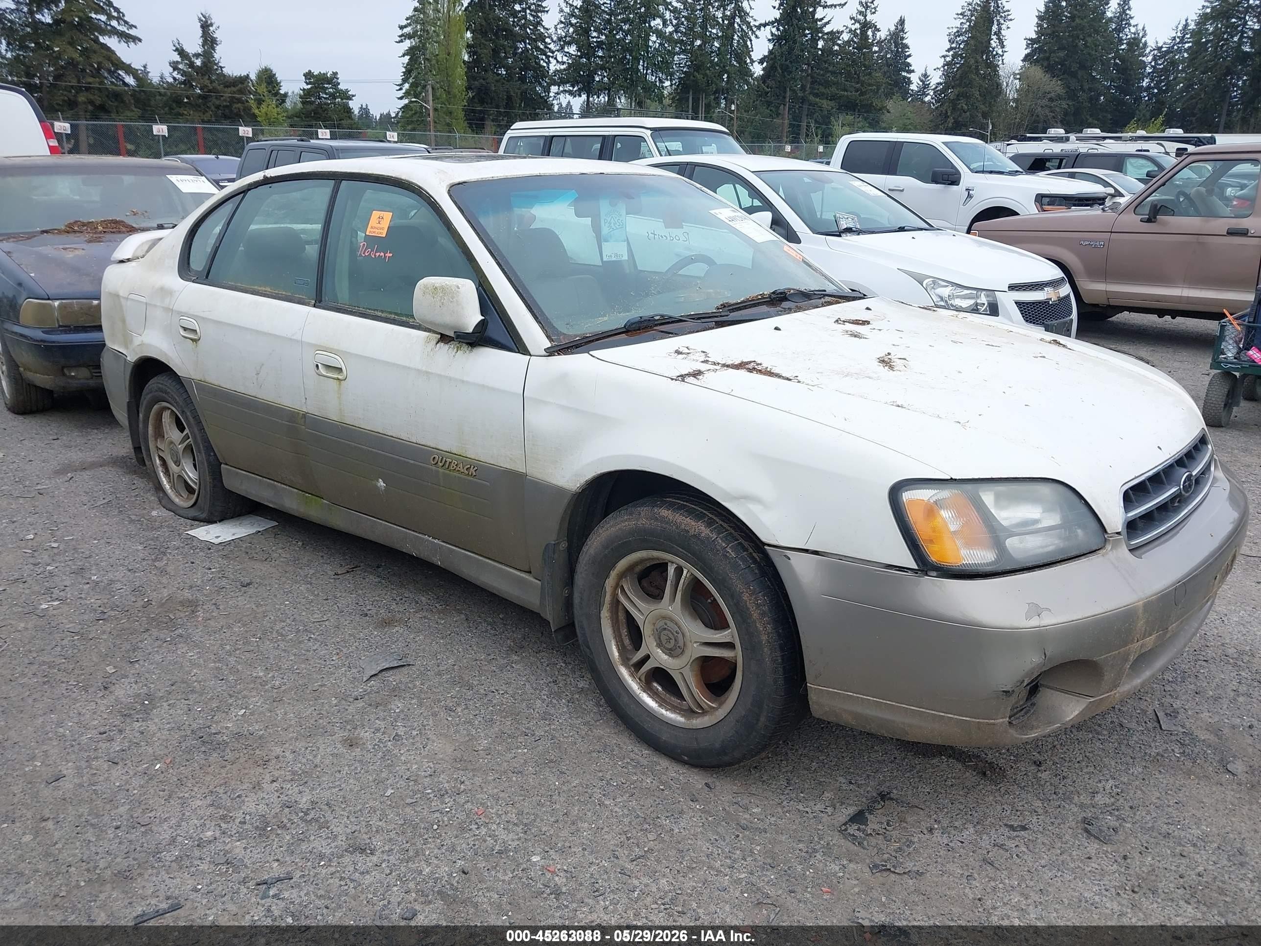 2001 Subaru Outback Limited White vin: 4S3BE686117210623