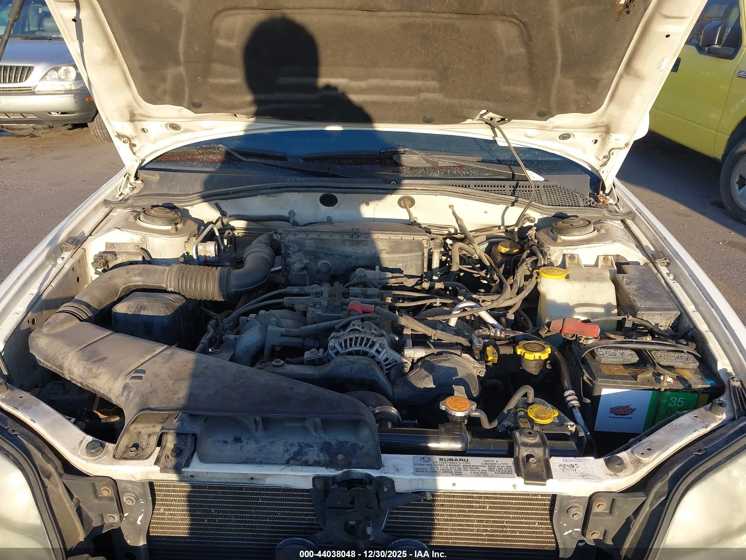 2000 Subaru Outback Limited White vin: 4S3BE6866Y7204889