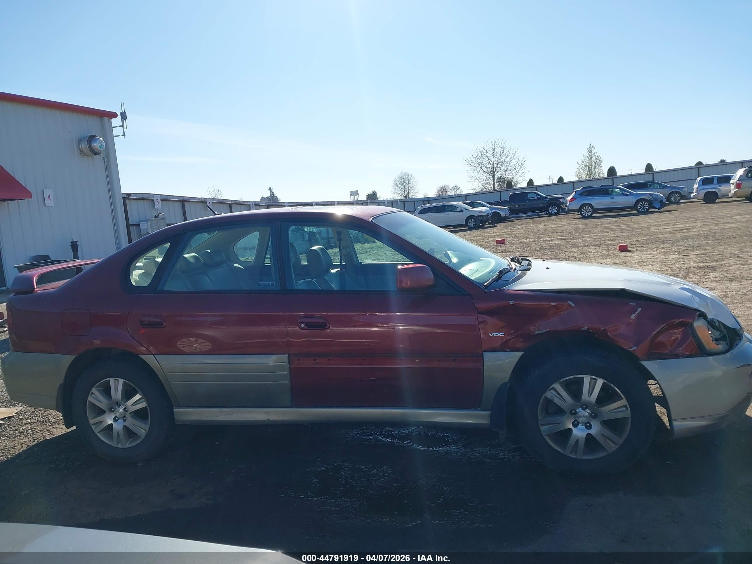 2004 Subaru Outback H6-3.0/h6-3.0 Vdc Red vin: 4S3BE896547203124