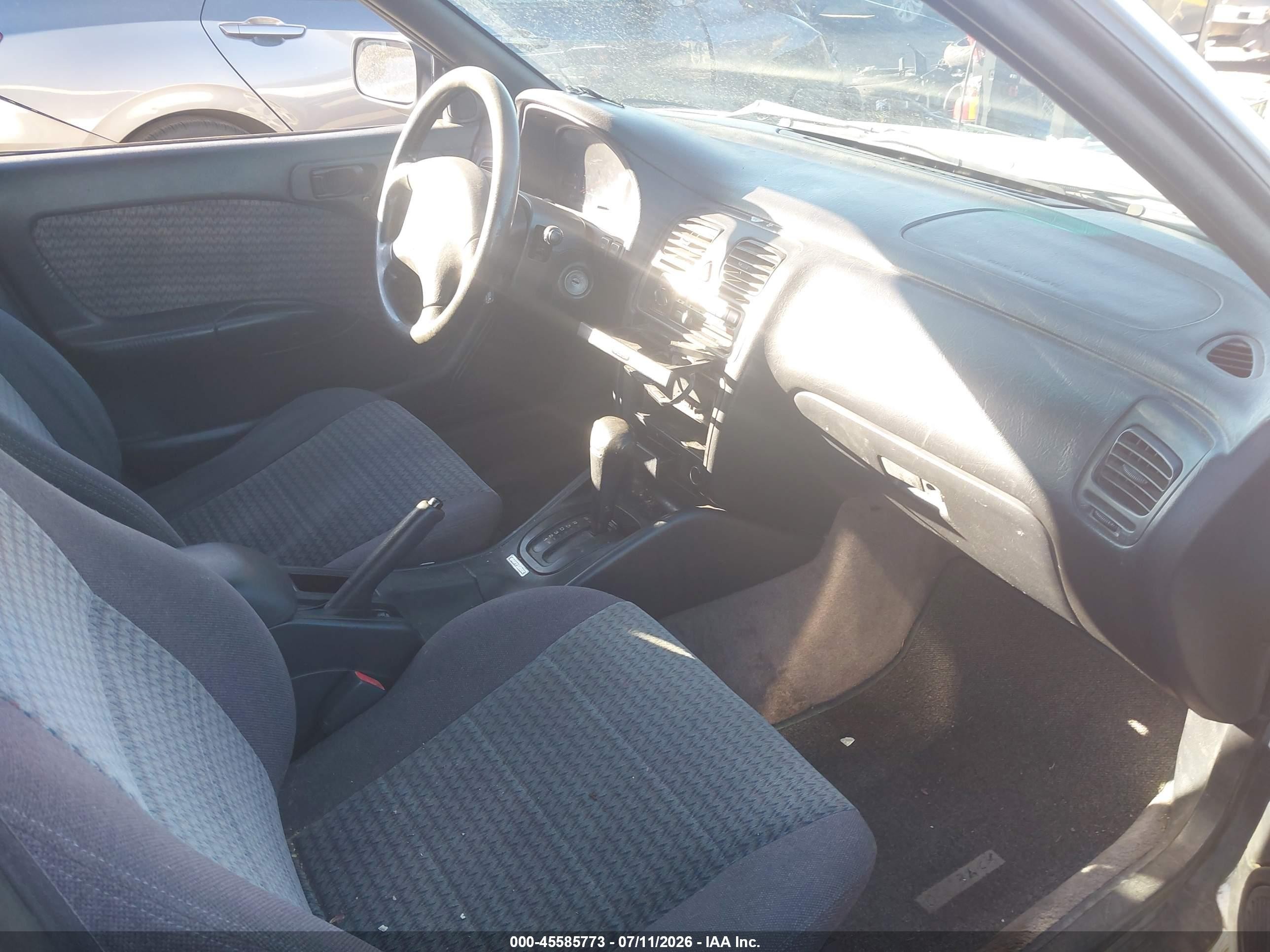 1999 Subaru Legacy 30th Ann. Outback Ltd./outback White vin: 4S3BG6851X7654658