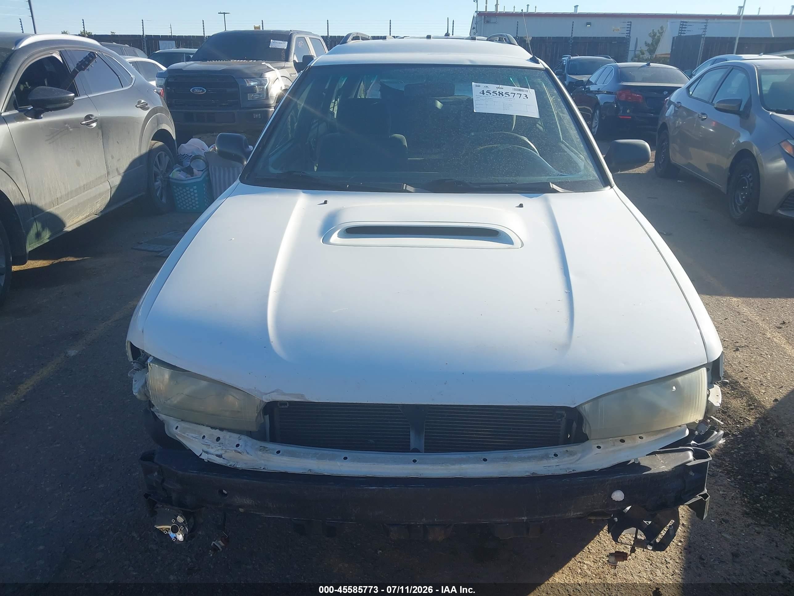 1999 Subaru Legacy 30th Ann. Outback Ltd./outback White vin: 4S3BG6851X7654658