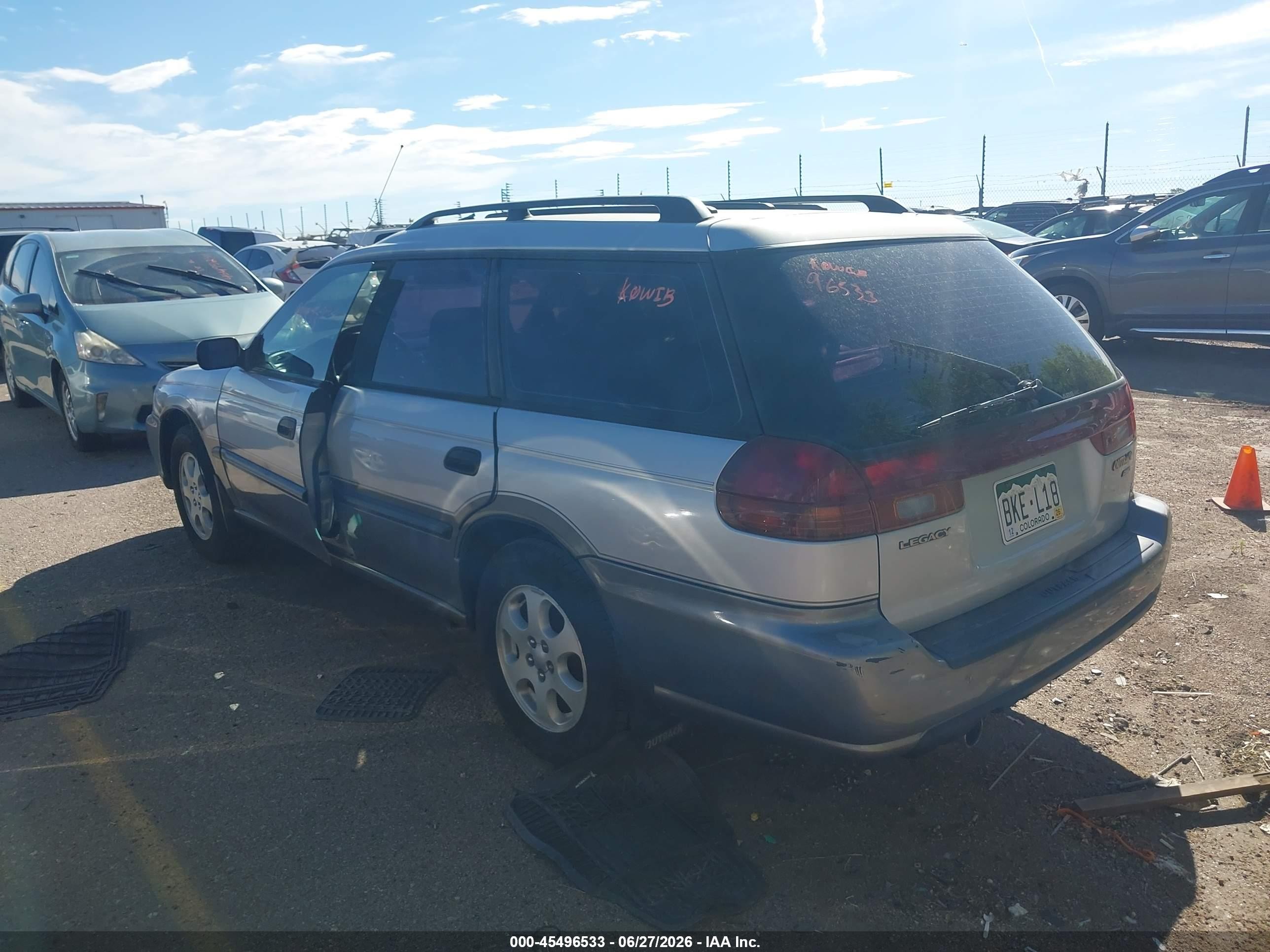 1999 Subaru Legacy 30th Ann. Outback Ltd./outback Gray vin: 4S3BG6855X7617290