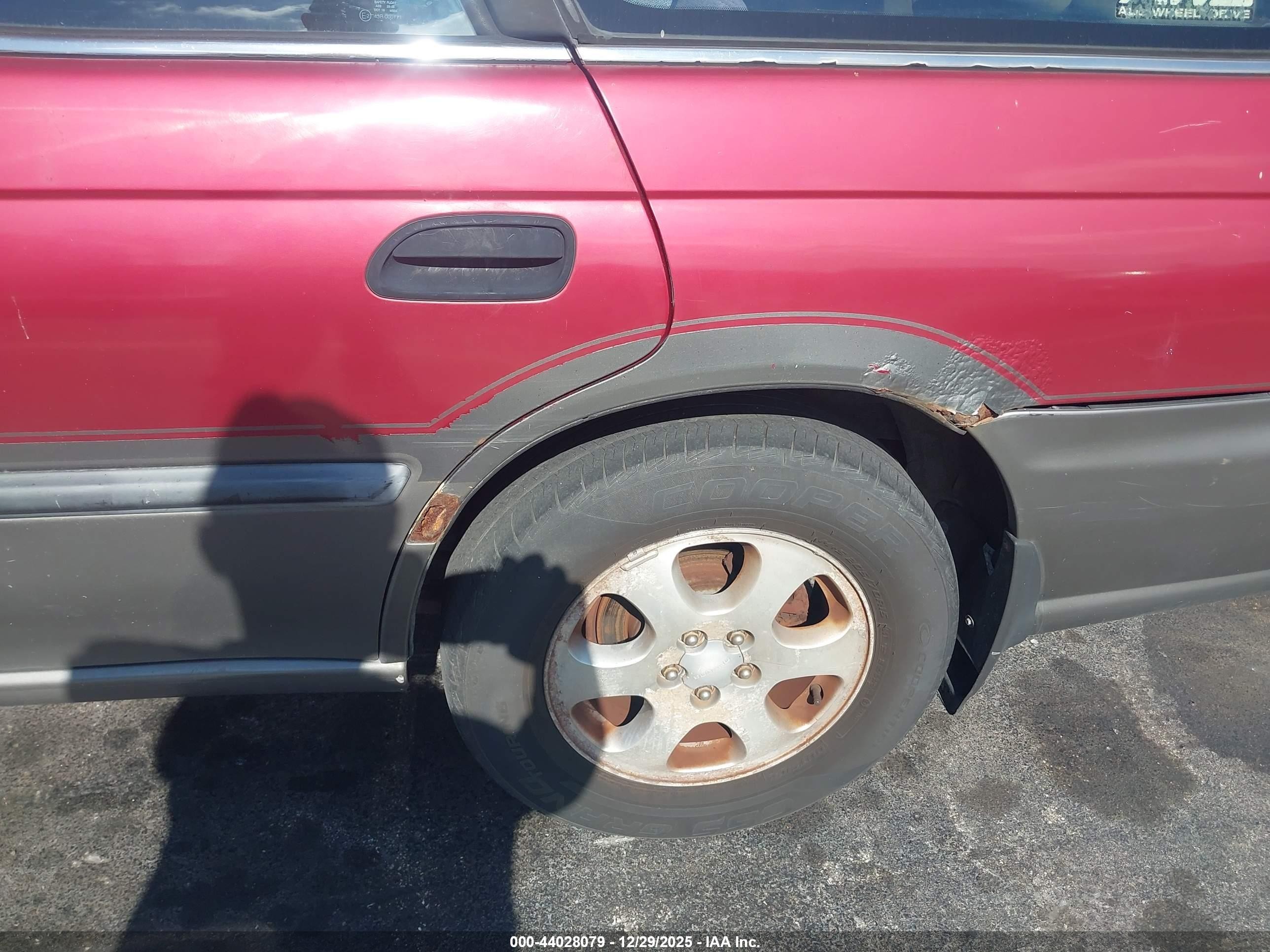 1998 Subaru Legacy Outback/outback Limited/outback Ltd 30th Ann Red vin: 4S3BG6856W7653522