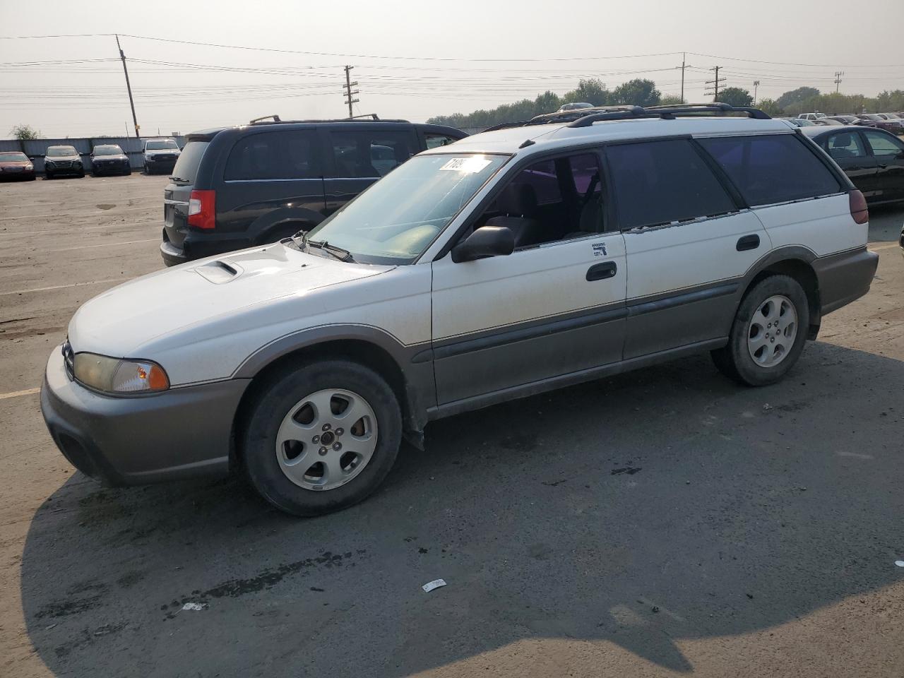 1998 Subaru Legacy 30th Anniversary Outback White vin: 4S3BG6856W7656002