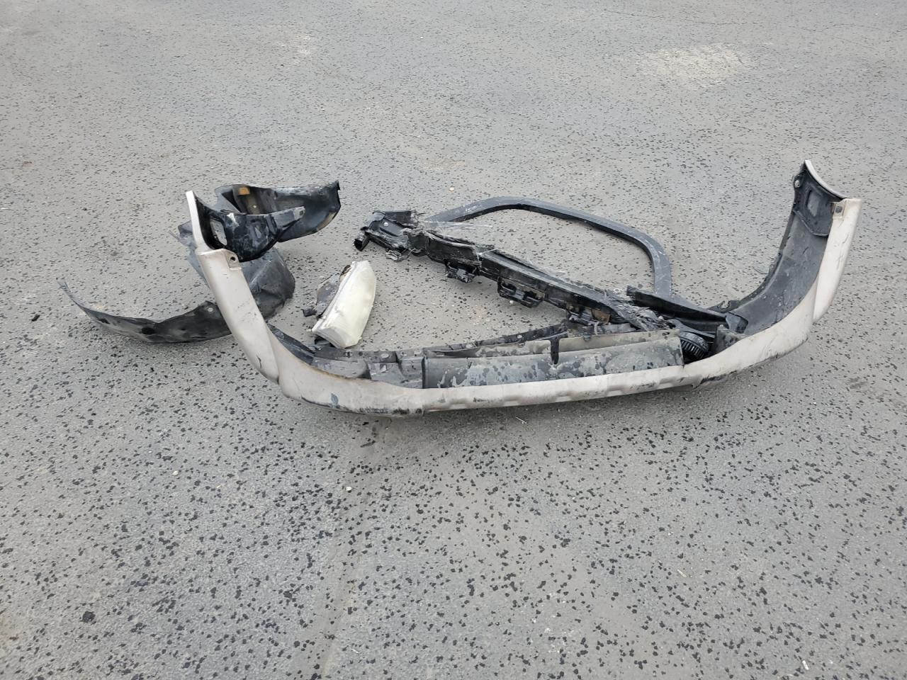 1999 Subaru Legacy Outback White vin: 4S3BG6856X7611658