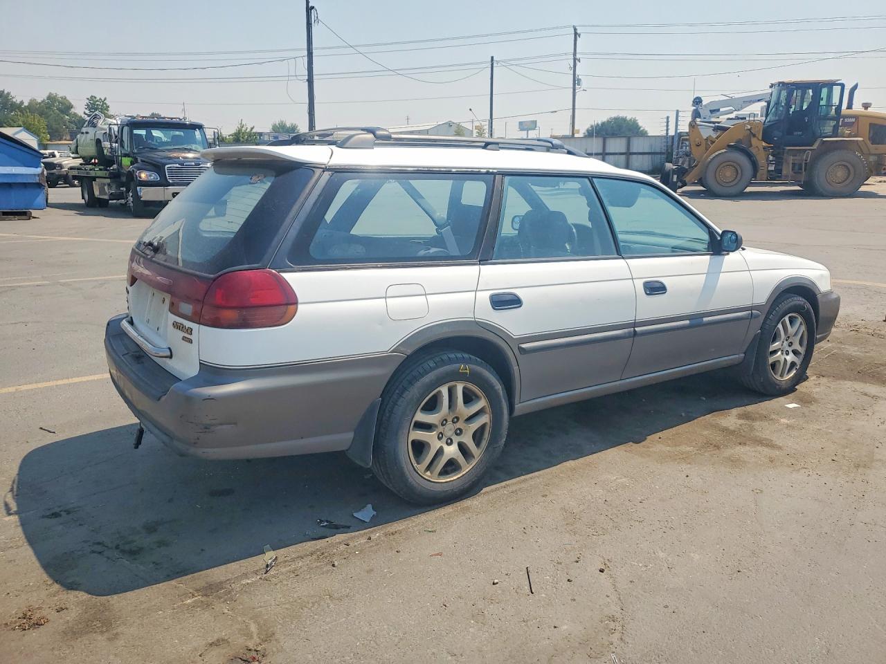 1997 Subaru Legacy Outback White vin: 4S3BG6859V7649656
