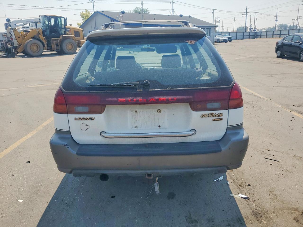 1997 Subaru Legacy Outback White vin: 4S3BG6859V7649656