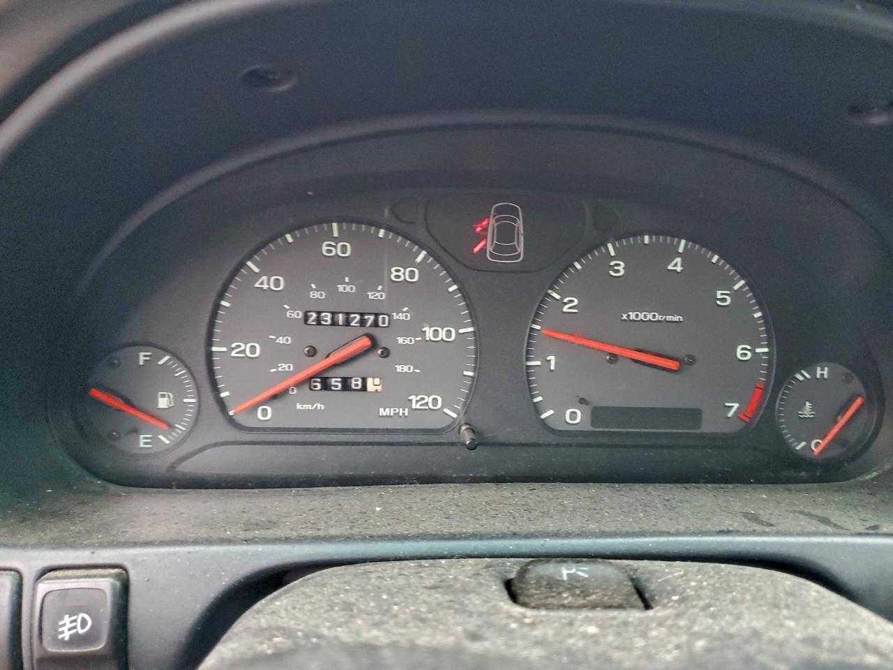 1999 Subaru Legacy Outback Two Tone vin: 4S3BG6859X7638238