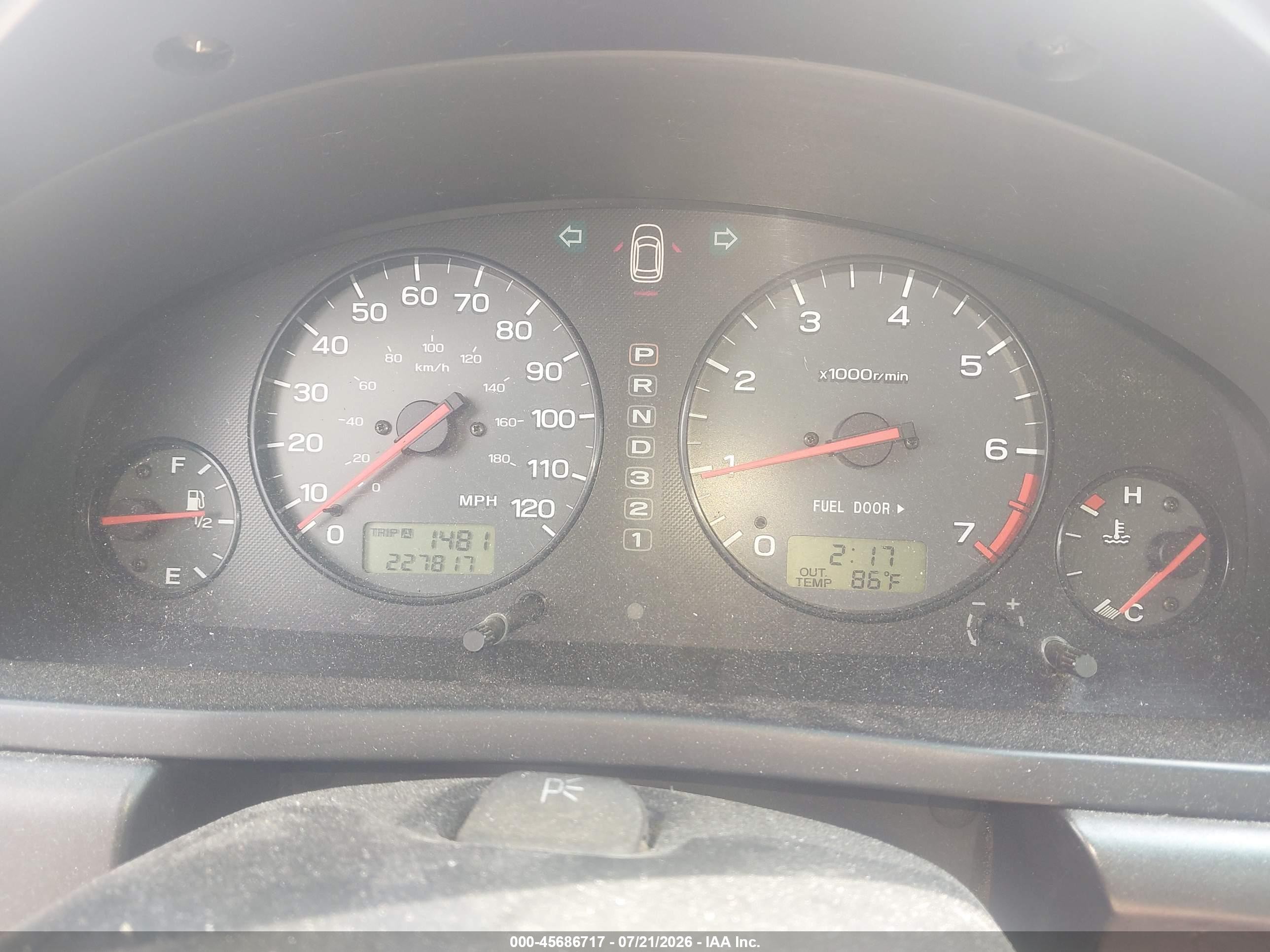 2002 Subaru Legacy L Black vin: 4S3BH635127302693