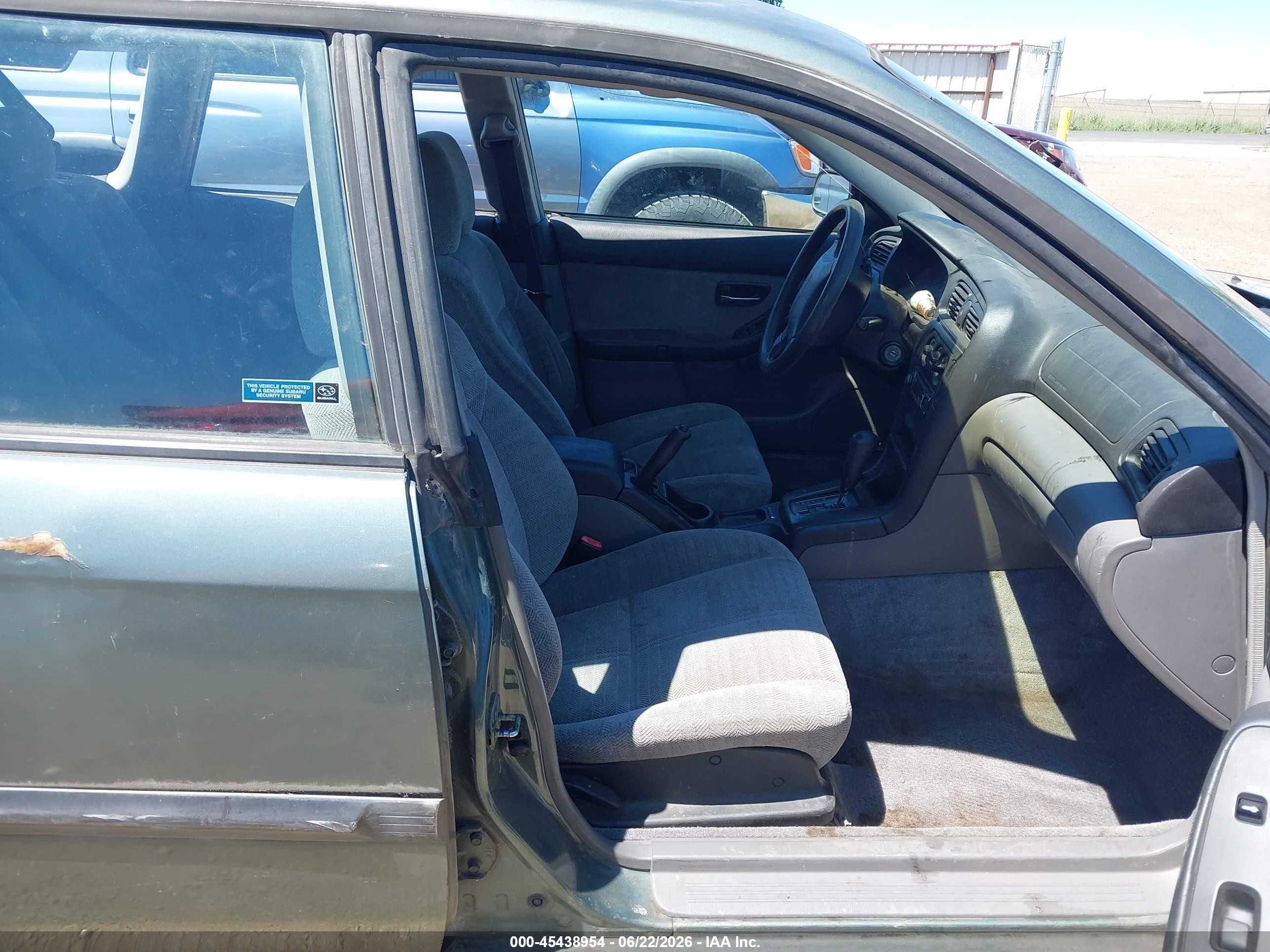 2000 Subaru Legacy L Green vin: 4S3BH6352Y7300427