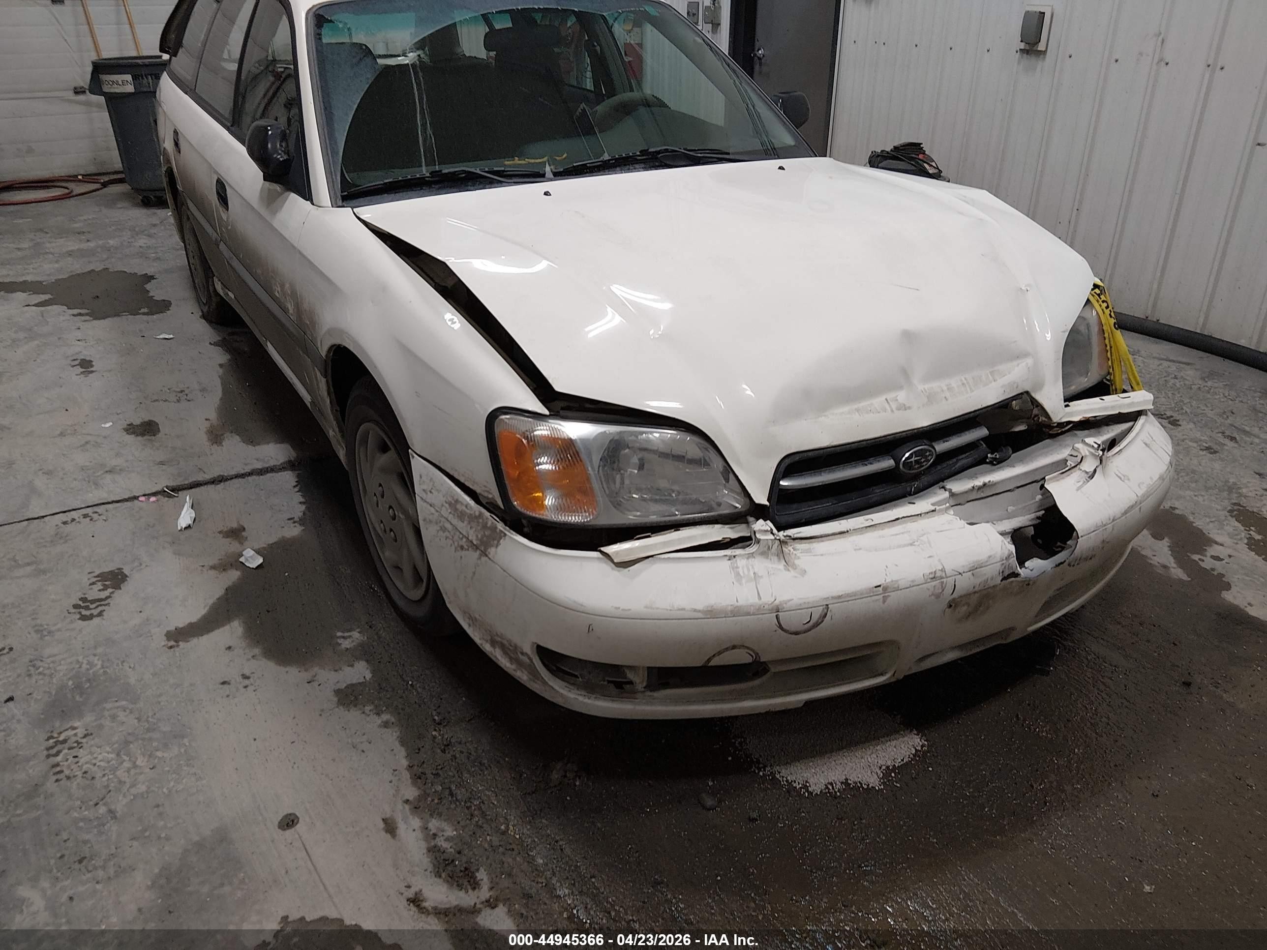 2000 Subaru Legacy L White vin: 4S3BH6355Y7308909