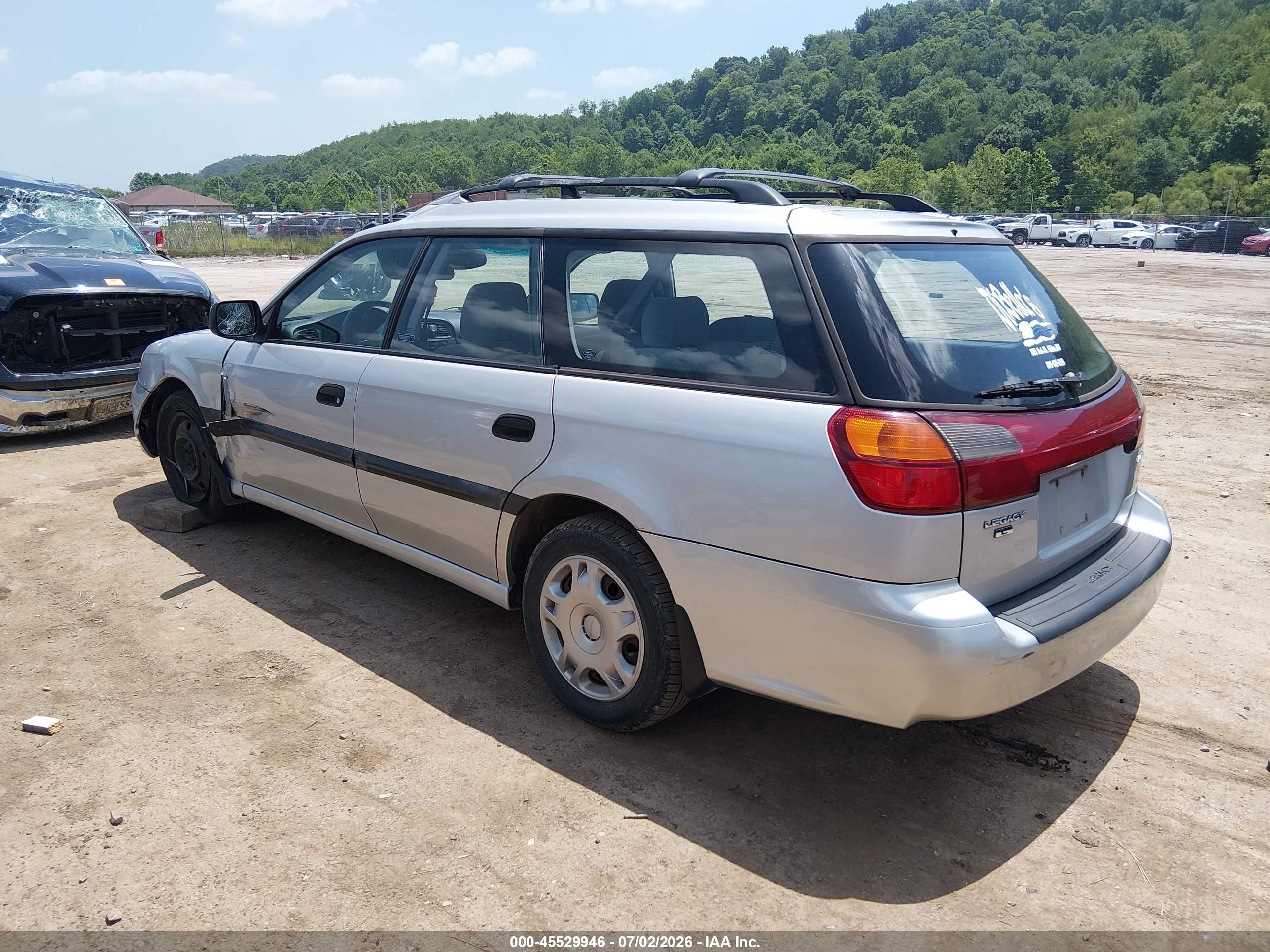 2002 Subaru Legacy L Silver vin: 4S3BH635627305489
