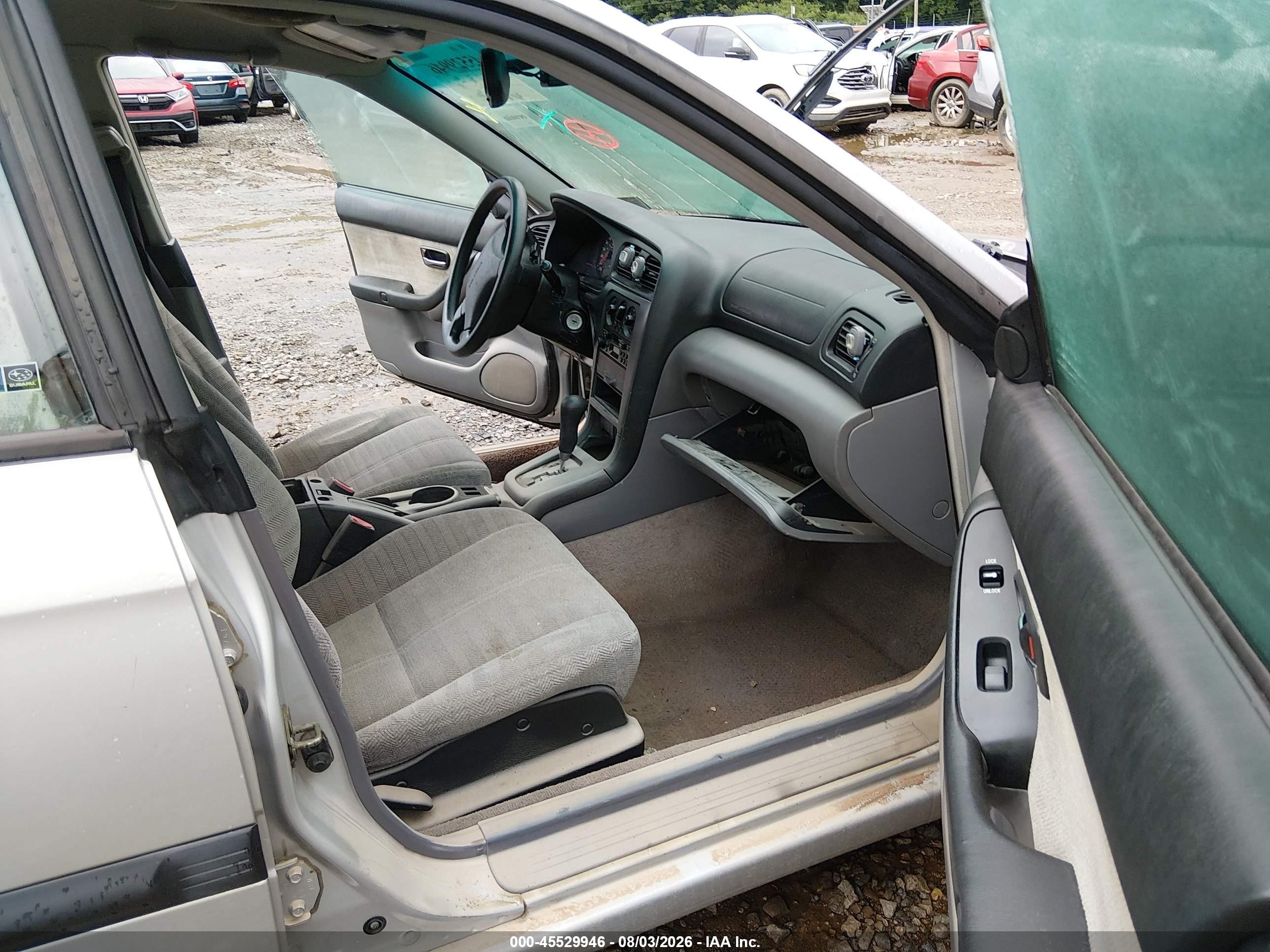 2002 Subaru Legacy L Silver vin: 4S3BH635627305489
