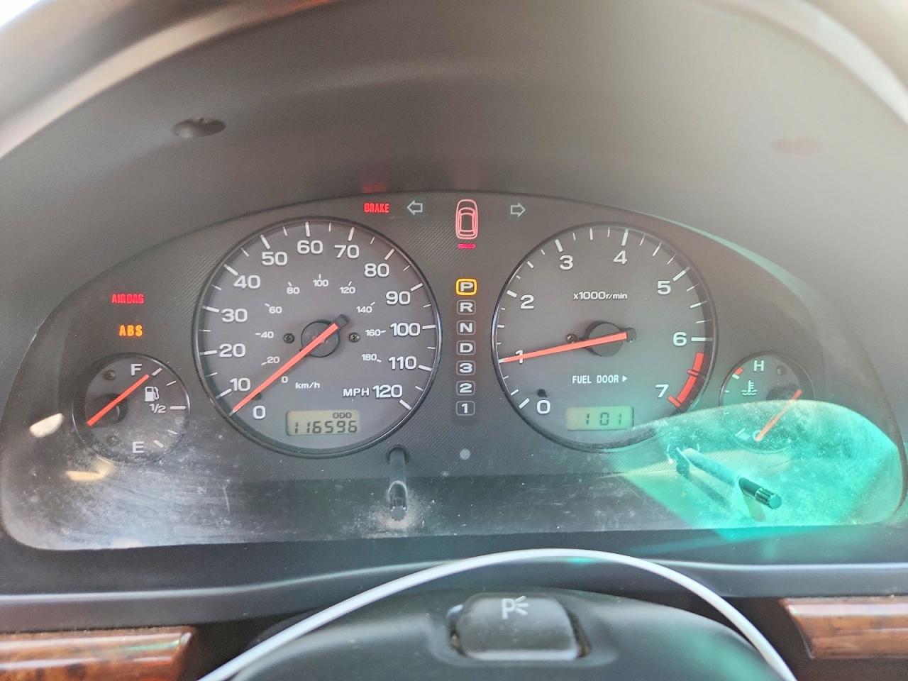 2000 Subaru Legacy L Белый vin: 4S3BH6357Y7303369