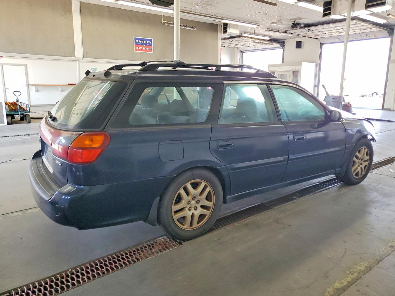 2003 Subaru Legacy L Blue vin: 4S3BH635X37300989