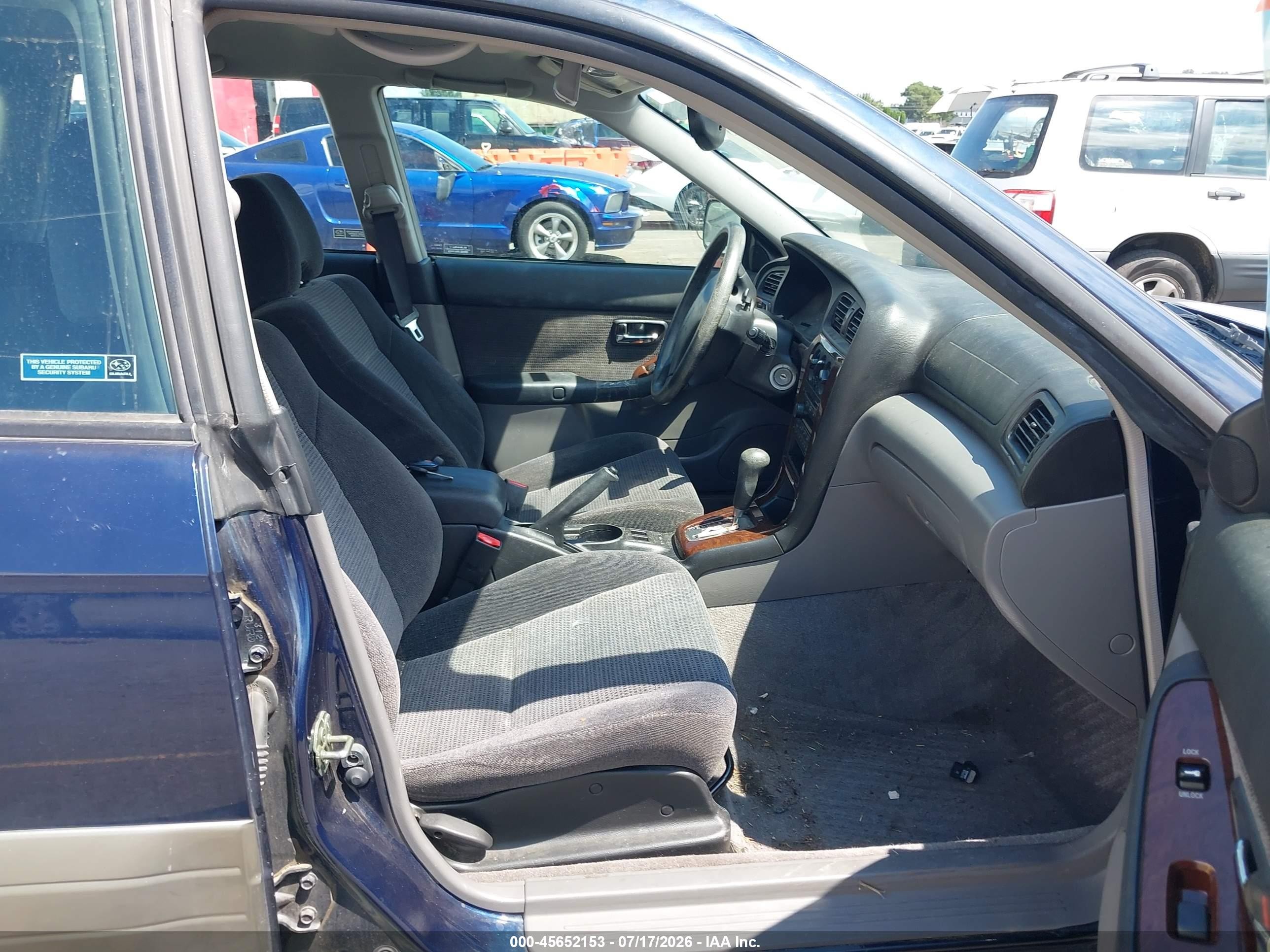 2003 Subaru Outback   Dark Blue vin: 4S3BH665137641418