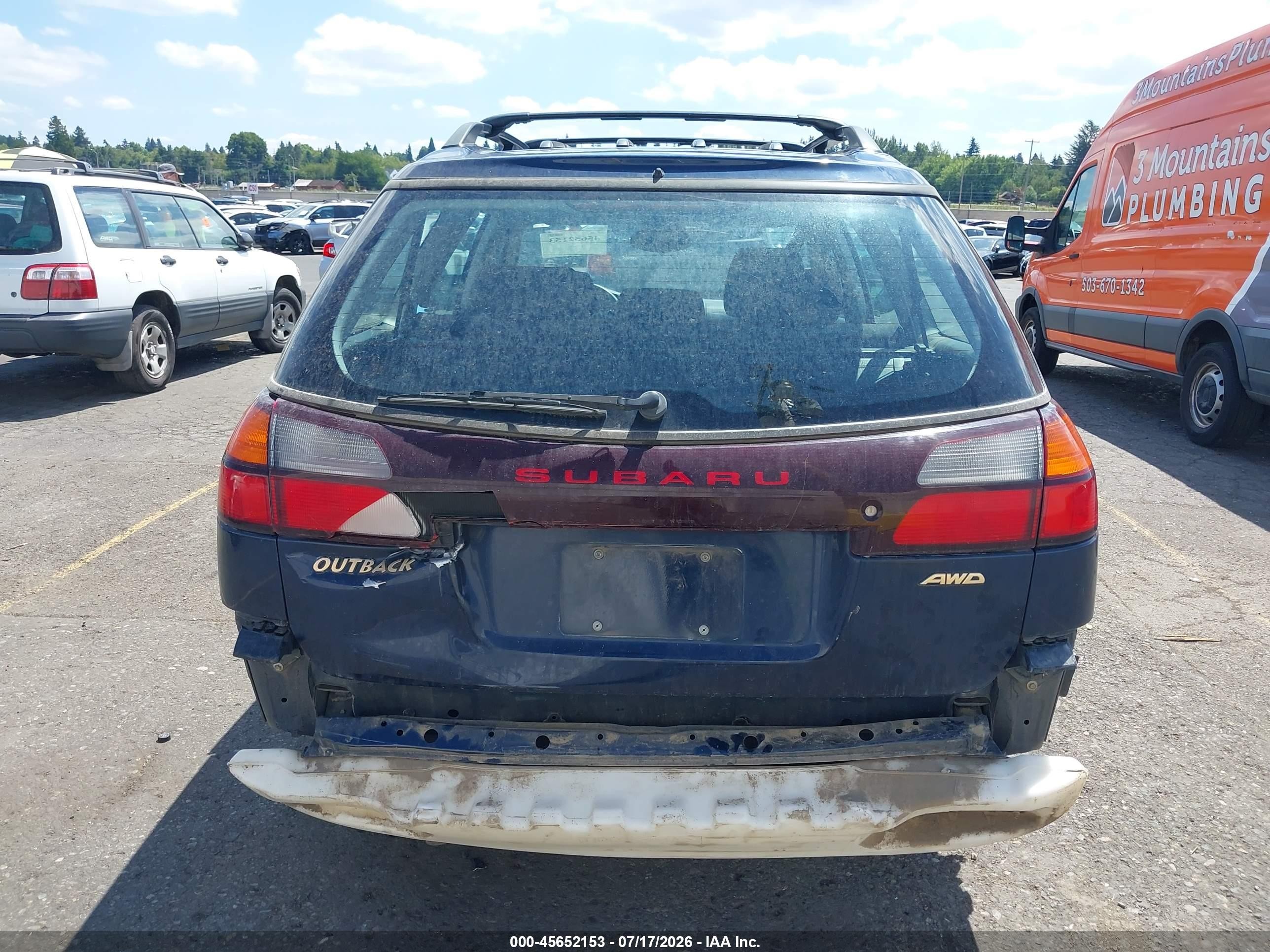 2003 Subaru Outback   Dark Blue vin: 4S3BH665137641418