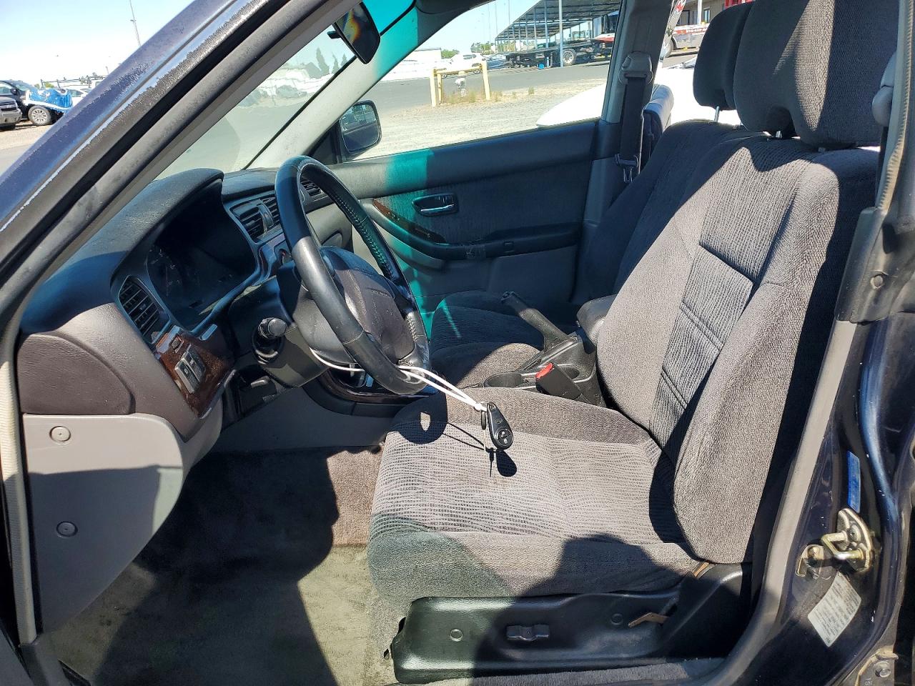 2002 Subaru Legacy Outback Blue vin: 4S3BH665227620138