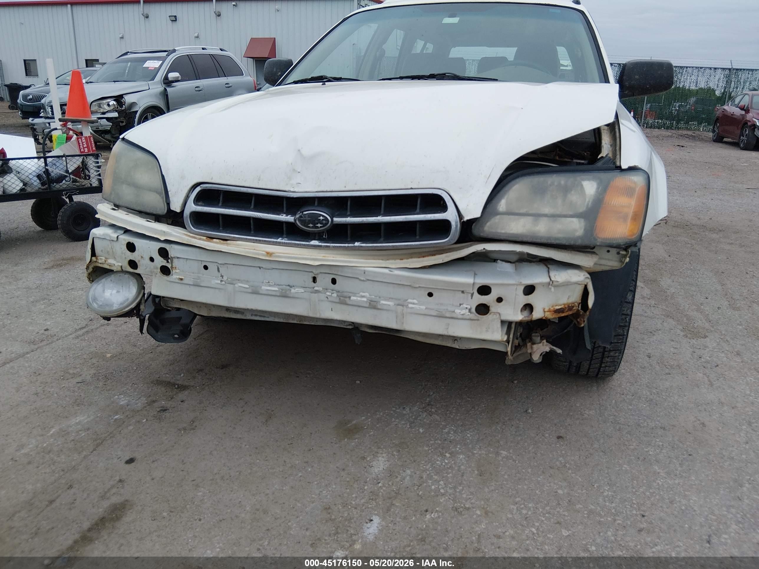 2001 Subaru Outback   White vin: 4S3BH665317607753
