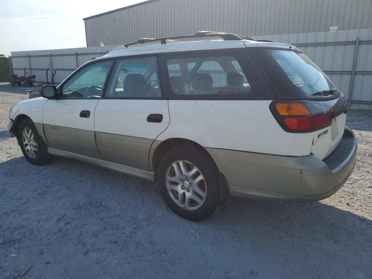 2001 Subaru Legacy Outback Белый vin: 4S3BH665317615125
