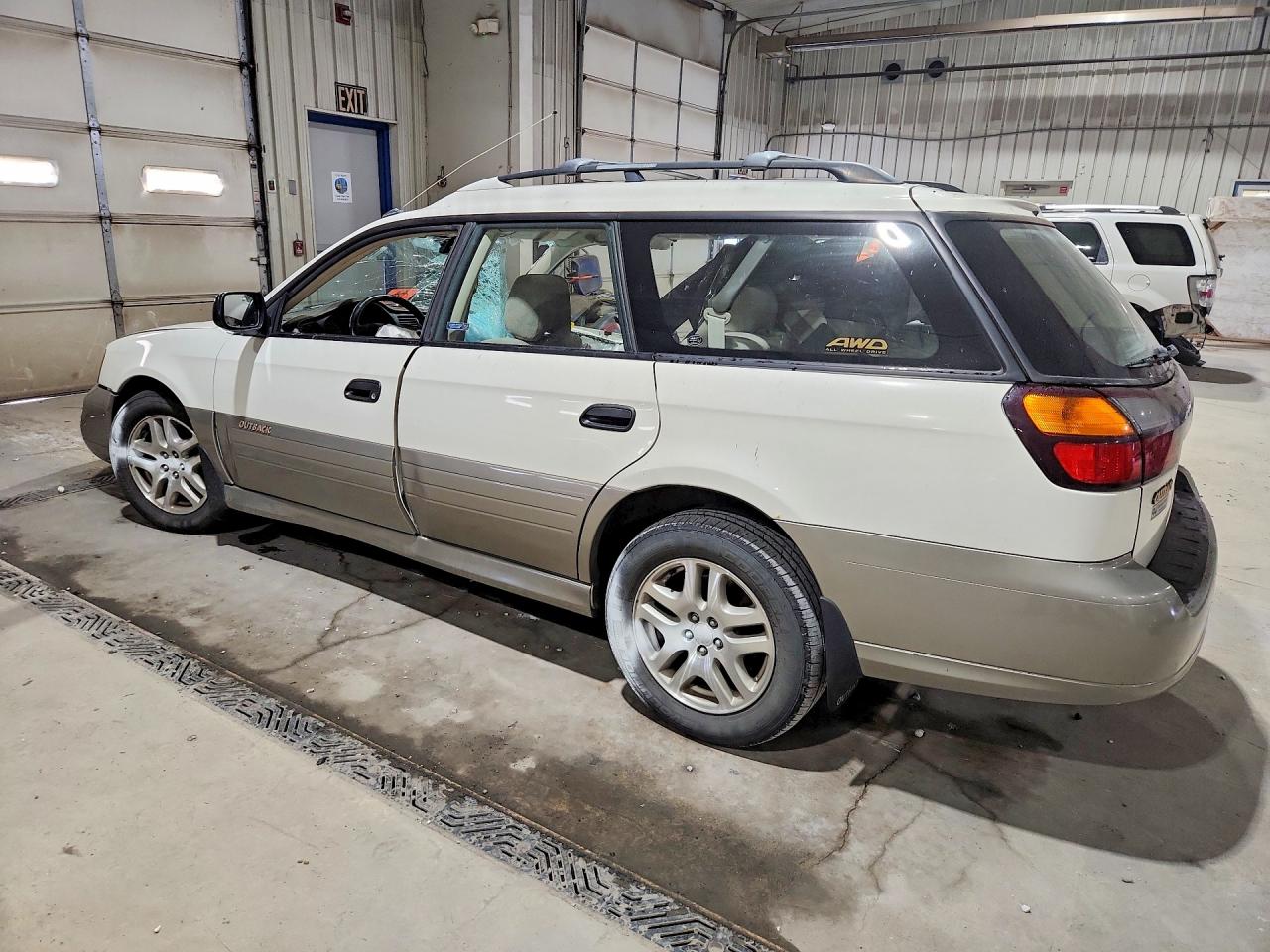 2001 Subaru Legacy Outback White vin: 4S3BH665317665295