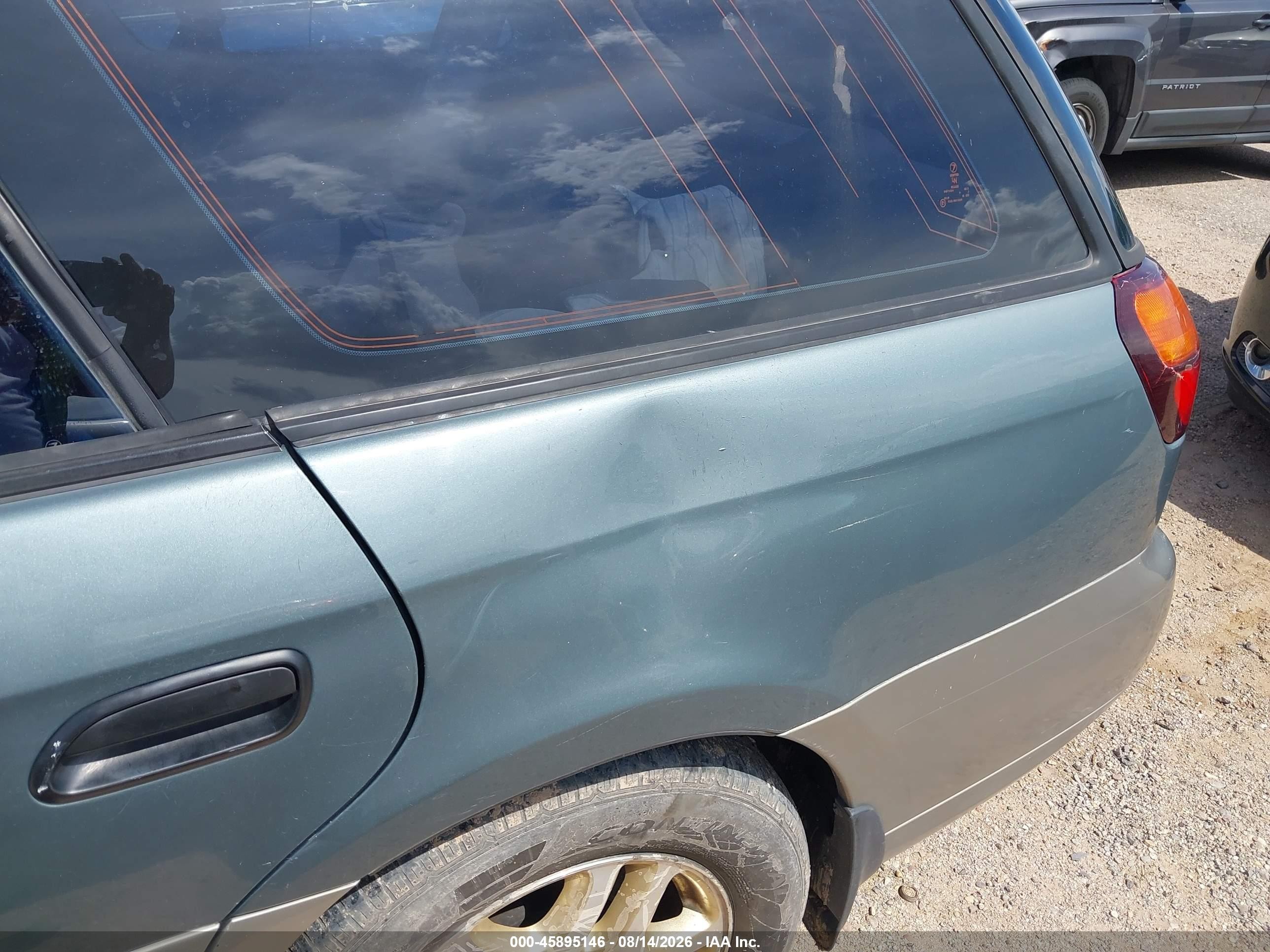 2002 Subaru Outback   Green vin: 4S3BH665327628166