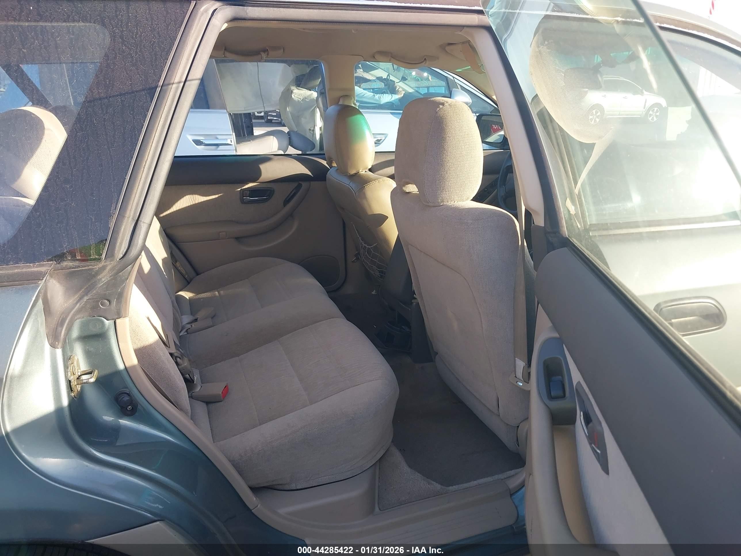 2000 Subaru Outback   Green vin: 4S3BH6653Y6638985