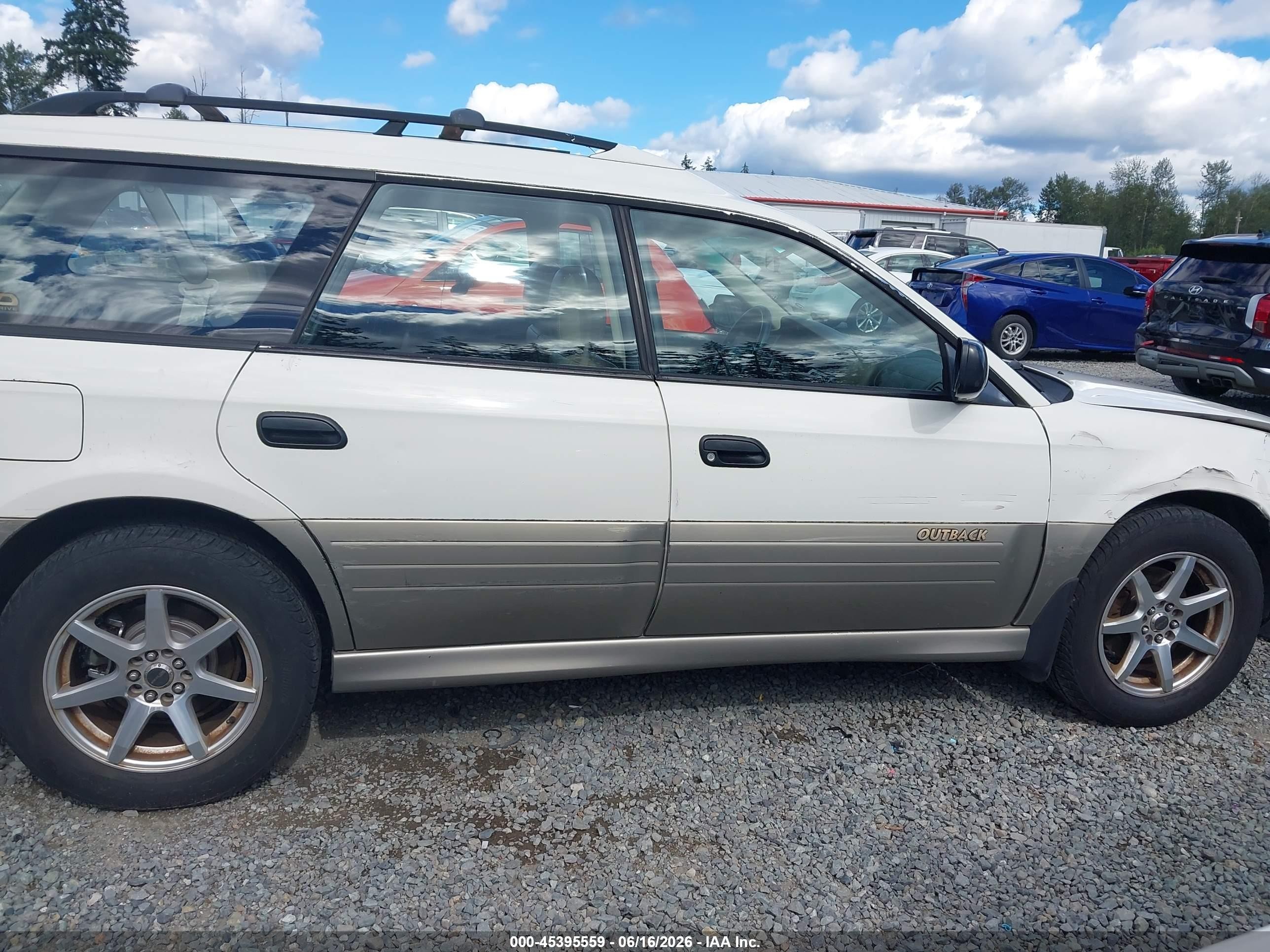 2001 Subaru Outback   White vin: 4S3BH665417630054