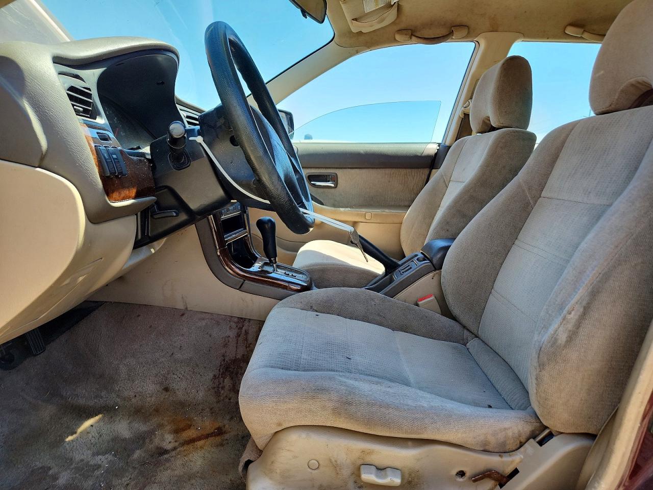 2000 Subaru Legacy Outback Purple vin: 4S3BH6654Y7654140