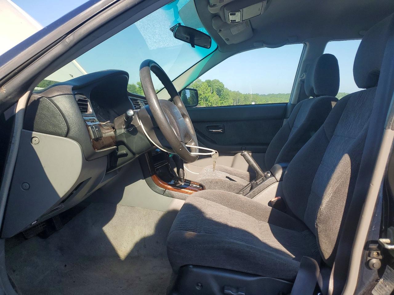2000 Subaru Legacy Outback Blue vin: 4S3BH6655Y7602712
