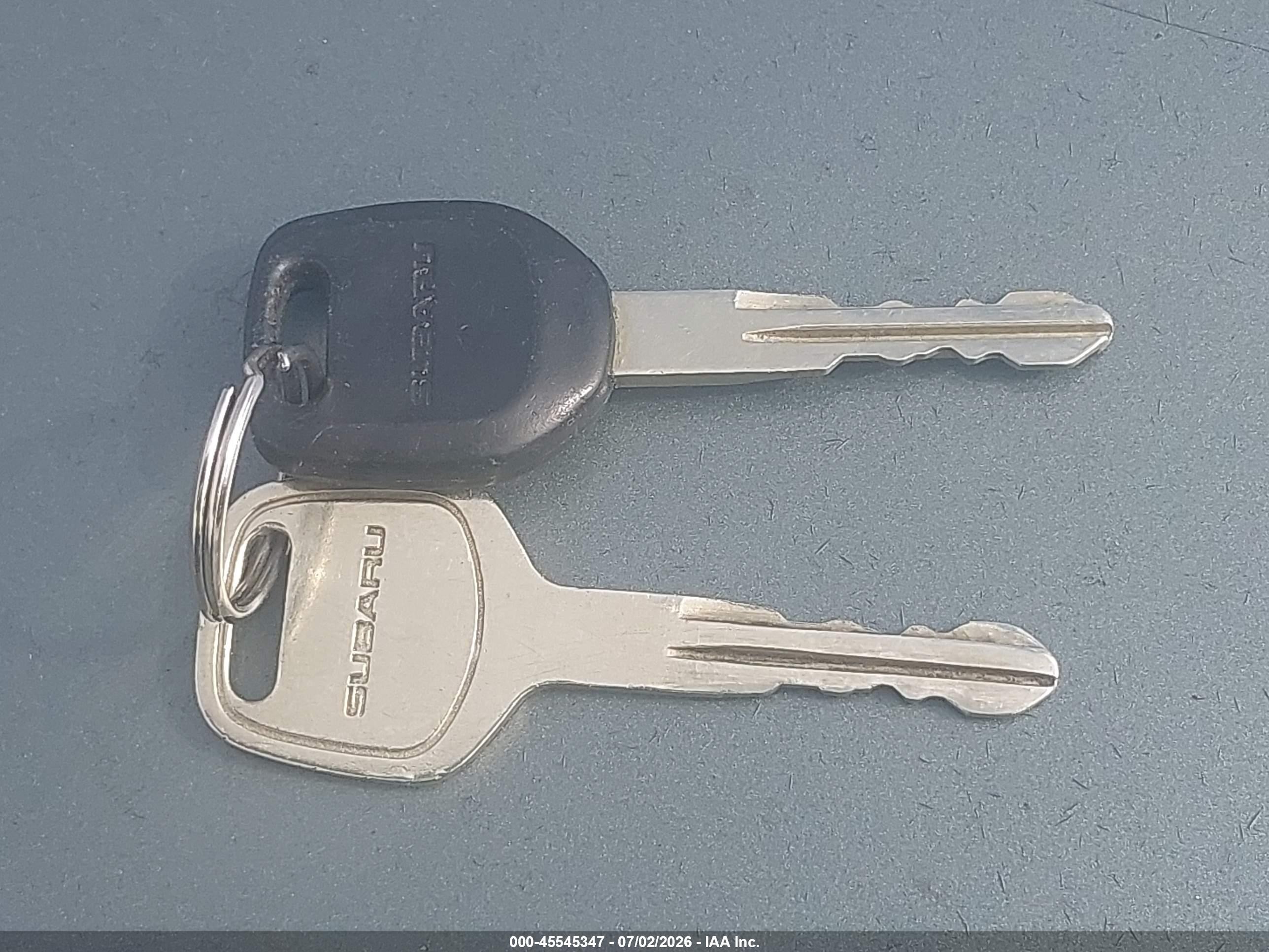 2001 Subaru Outback   Pewter vin: 4S3BH665817624824