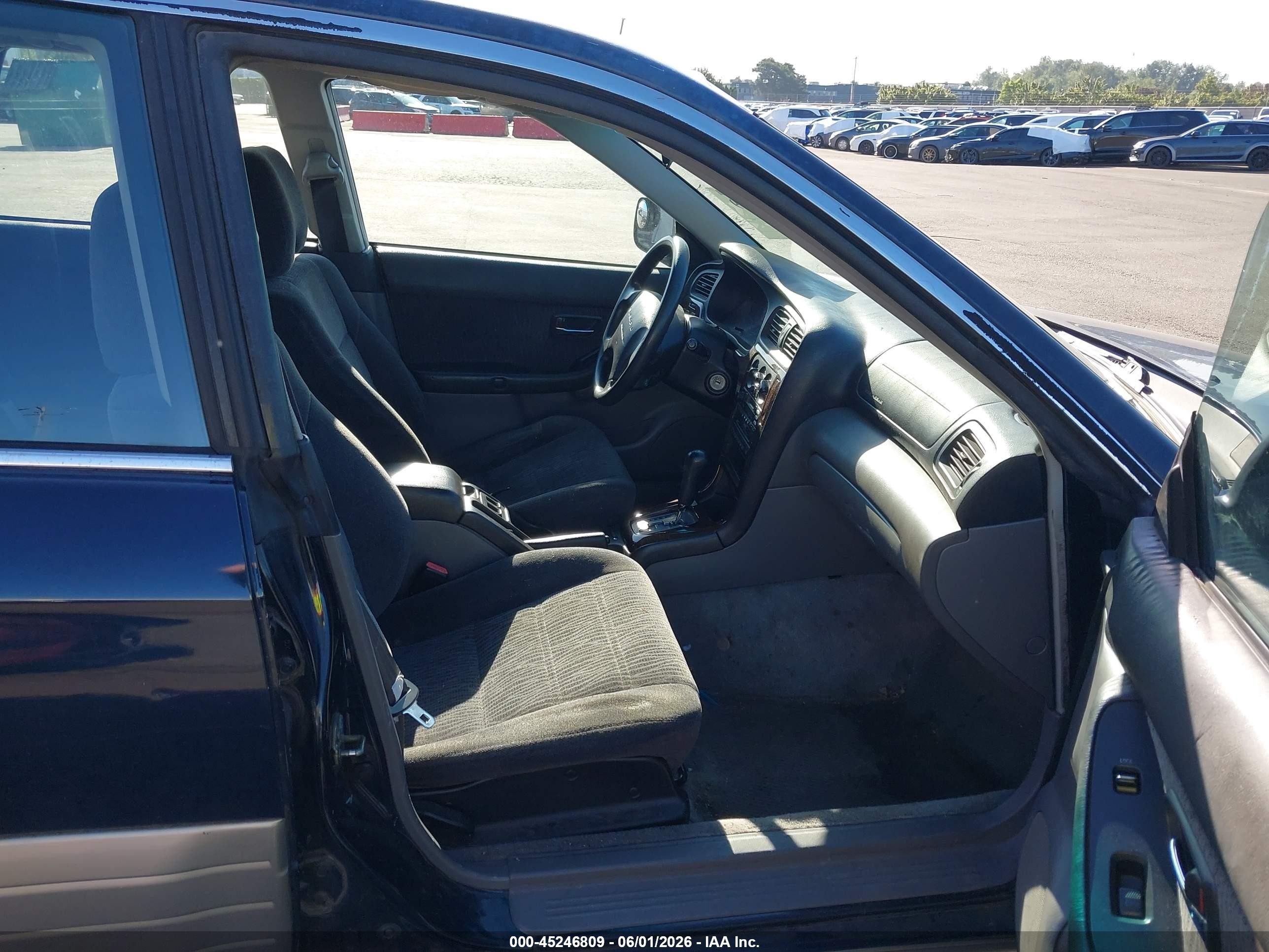 2001 Subaru Outback   Dark Blue vin: 4S3BH665817626671