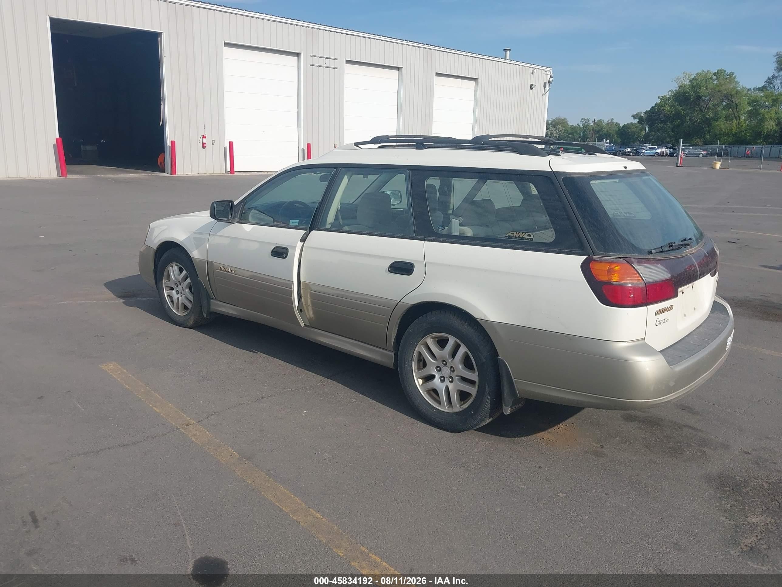 2002 Subaru Outback   White vin: 4S3BH665X26651000
