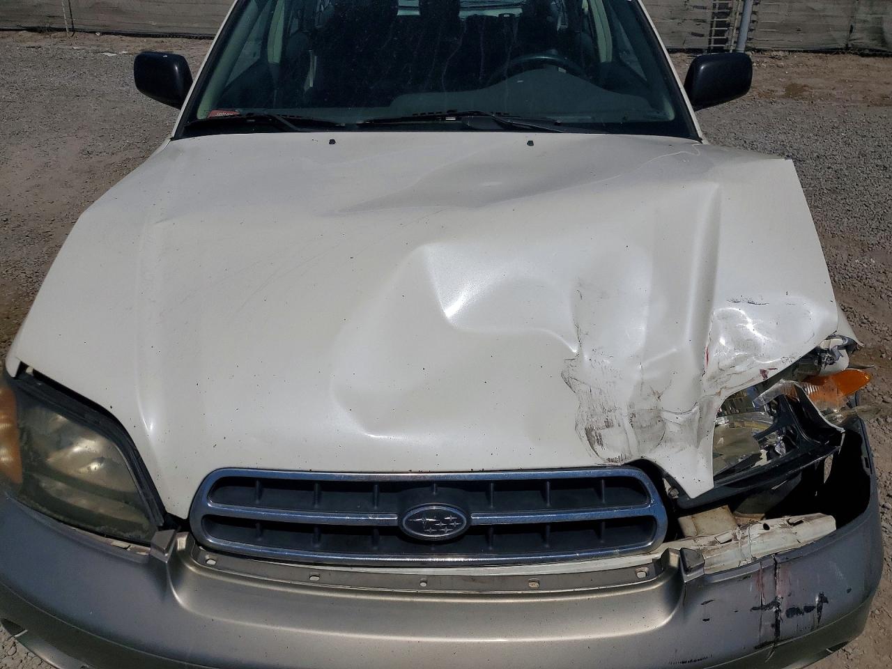 2002 Subaru Legacy Outback White vin: 4S3BH665X27609680