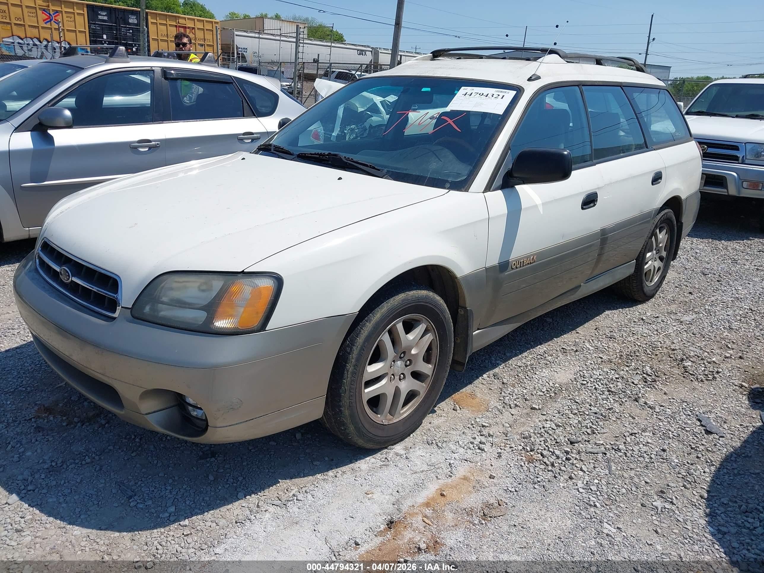 2000 Subaru Outback   White vin: 4S3BH665XY7612071