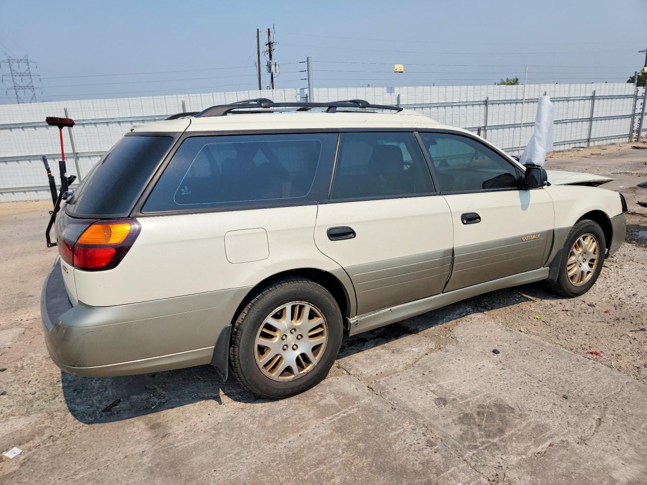 2003 Subaru Legacy Outback Awp White vin: 4S3BH675037627234