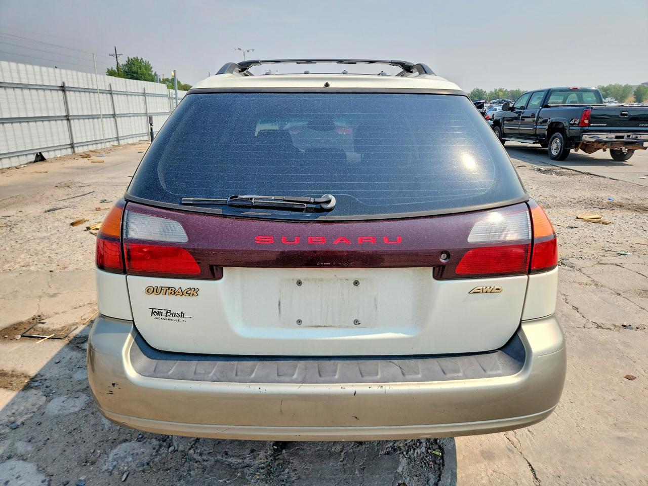 2003 Subaru Legacy Outback Awp White vin: 4S3BH675037627234