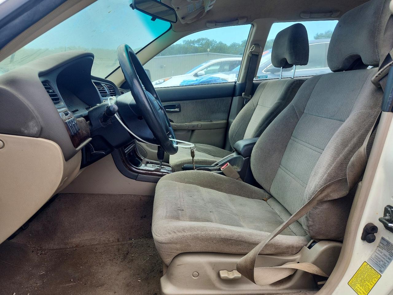 2002 Subaru Legacy Outback Awp Белый vin: 4S3BH675127665151