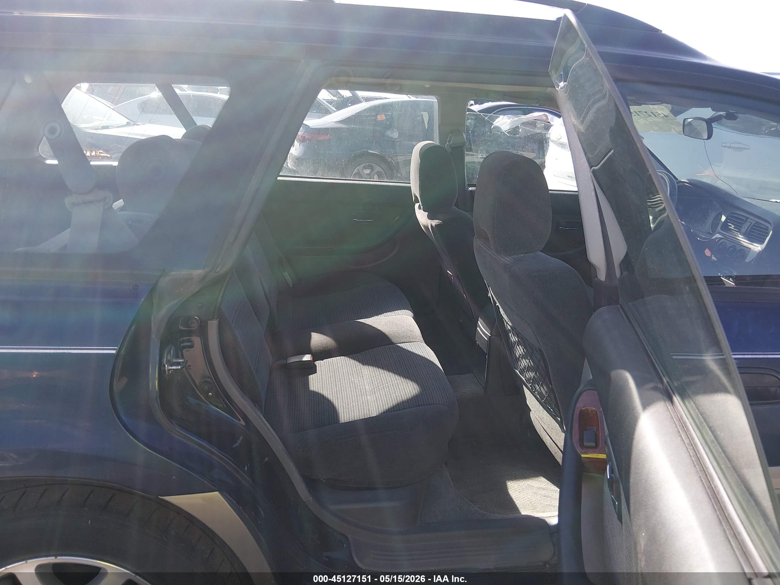 2004 Subaru Outback   Blue vin: 4S3BH675147601002