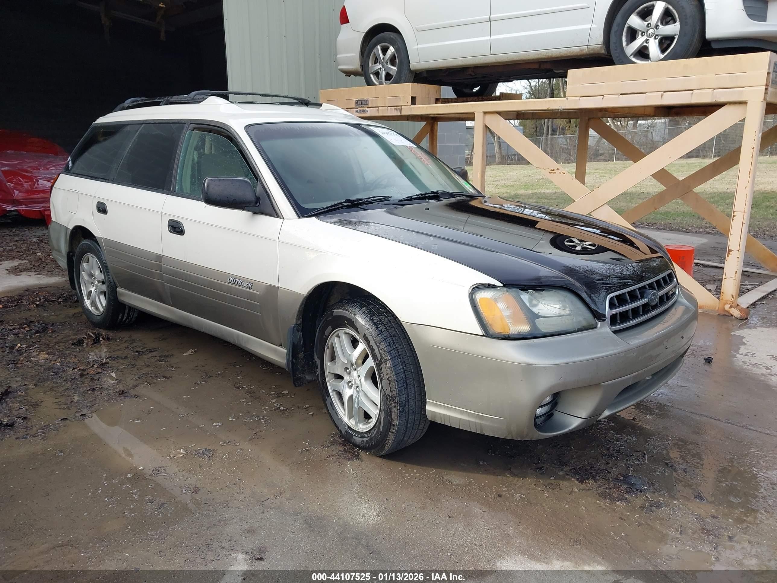 2004 Subaru Outback   White vin: 4S3BH675147612954