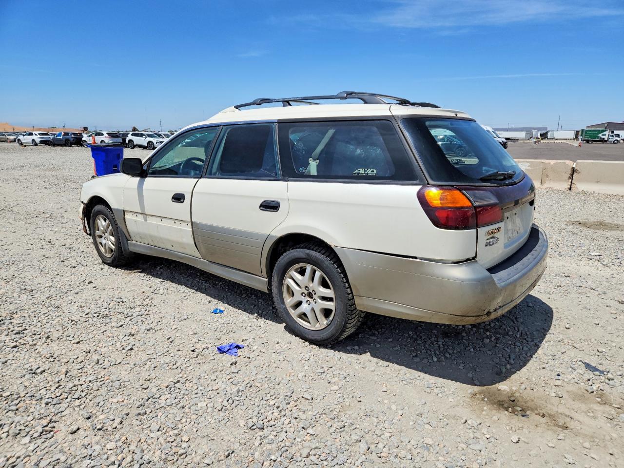2002 Subaru Legacy Outback Awp White vin: 4S3BH675226611069